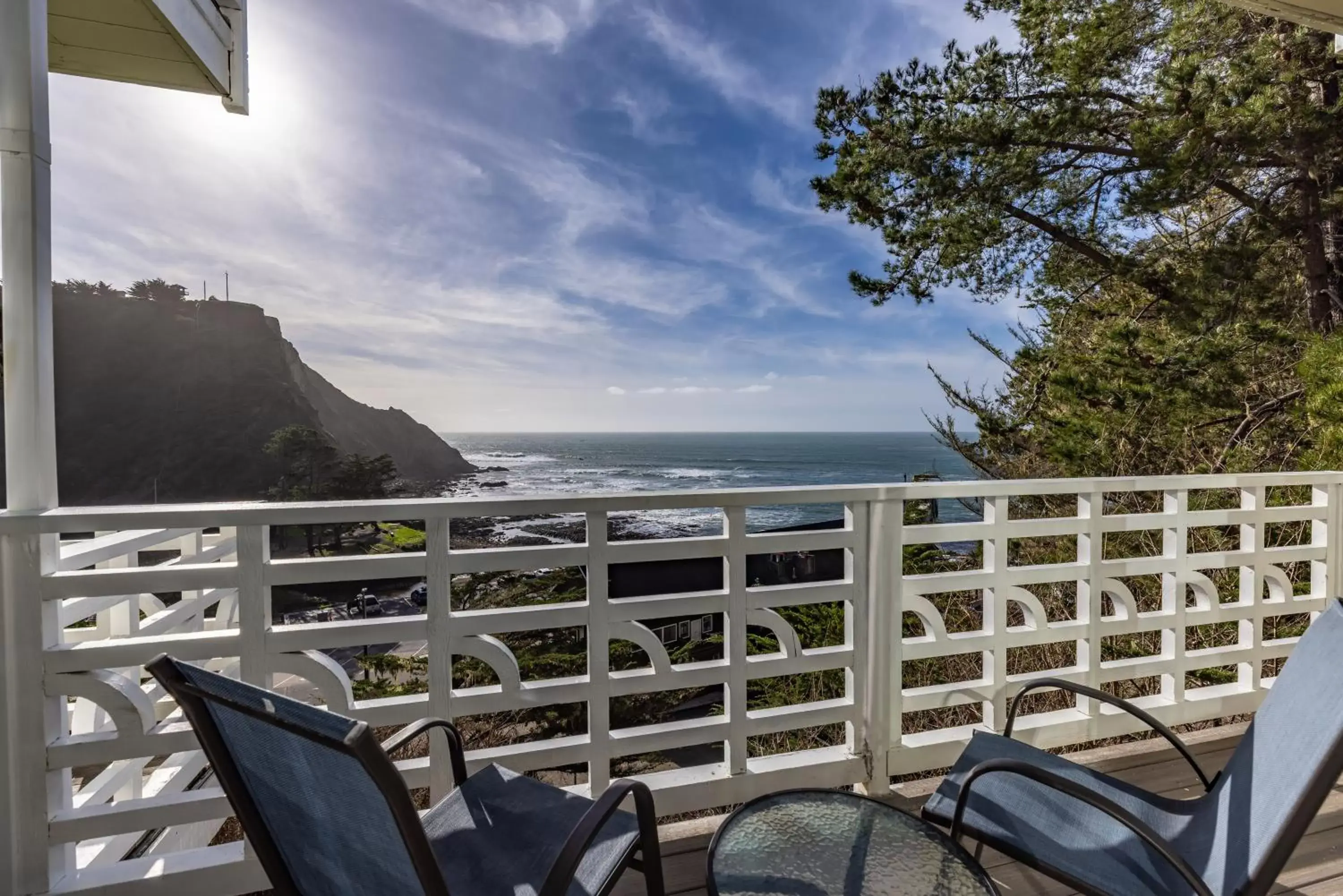 Superior Queen Room with Ocean View in Wharf Master's Inn Superior Queen Room with Ocean View in Wharf Master's Inn