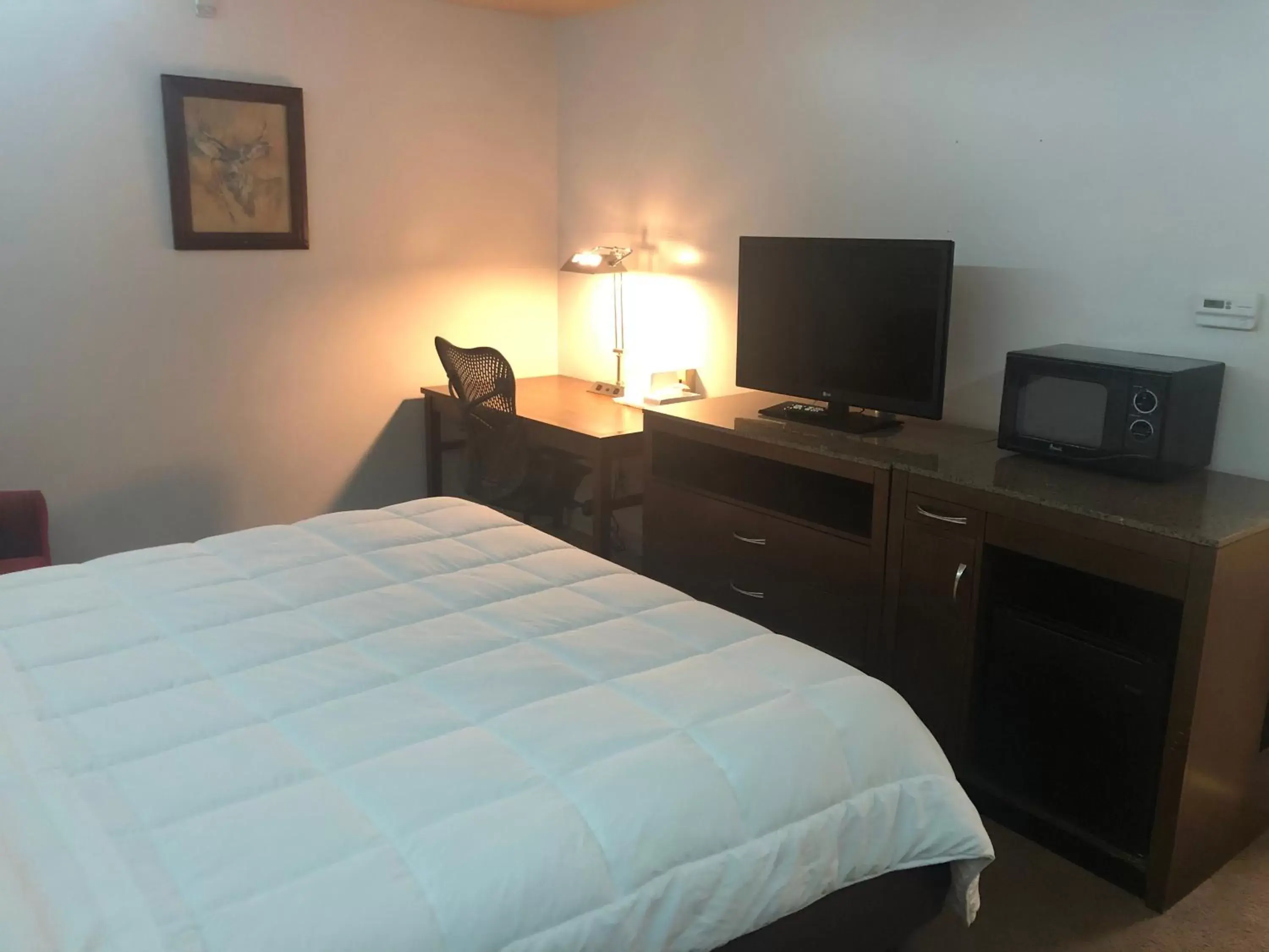 Deluxe Single Room - single occupancy in Simple Rewards inn Deluxe Single Room - single occupancy in Simple Rewards inn
