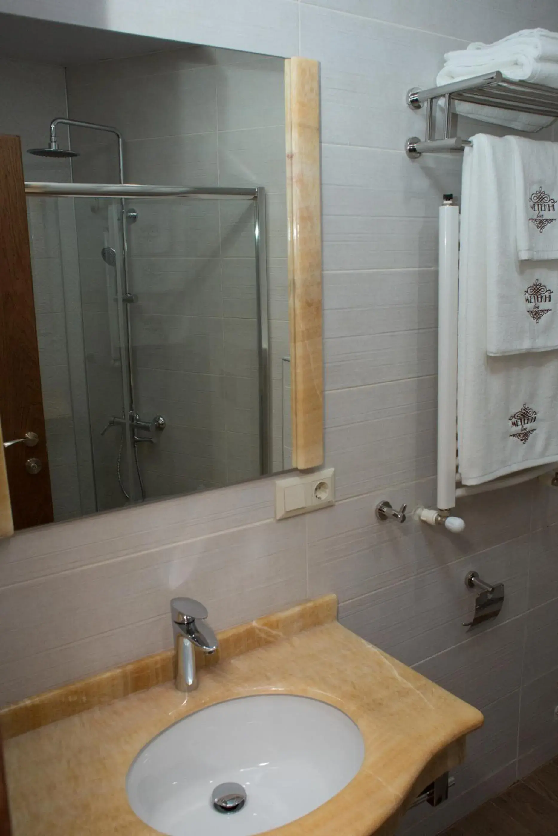 Superior Double or Twin Room with Terrace - single occupancy in დიდი ხაზი Superior Double or Twin Room with Terrace - single occupancy in დიდი ხაზი