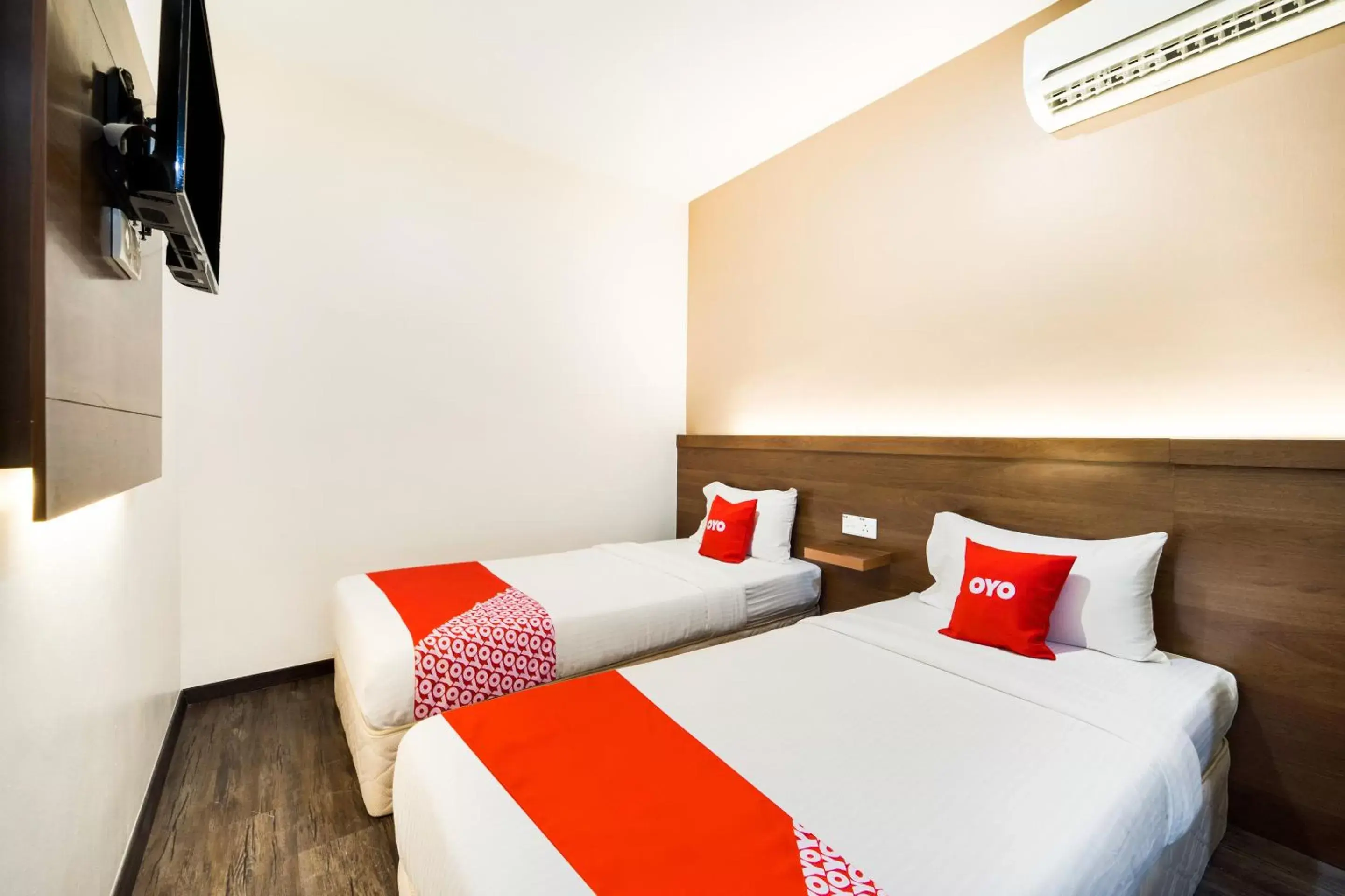 Standard Twin Room in OYO 44053 El Zahra Moda Alor Setar Standard Twin Room in OYO 44053 El Zahra Moda Alor Setar