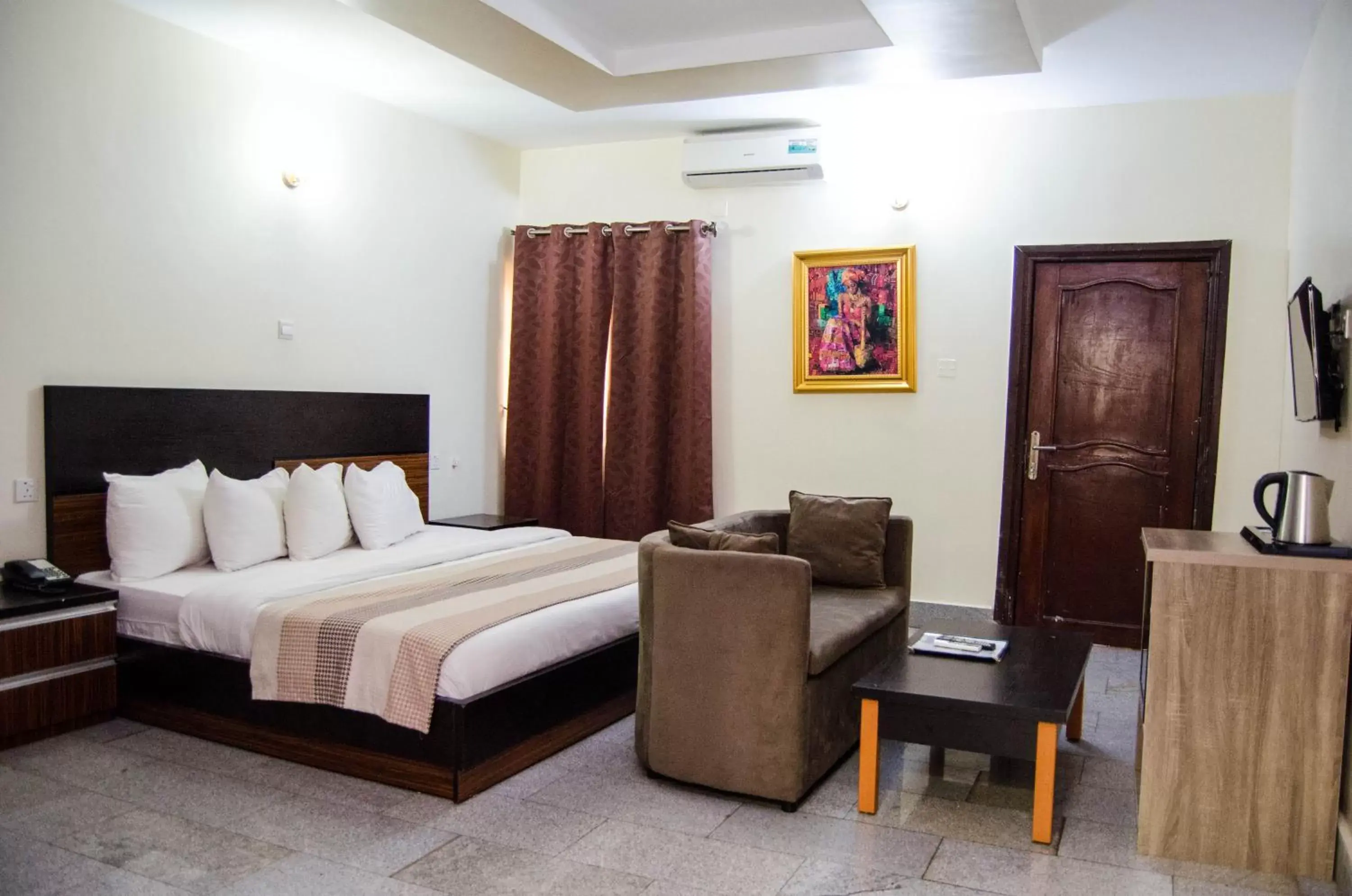 Standard Queen Room in Residency Hotel Area11 Garki Abuja Standard Queen Room in Residency Hotel Area11 Garki Abuja