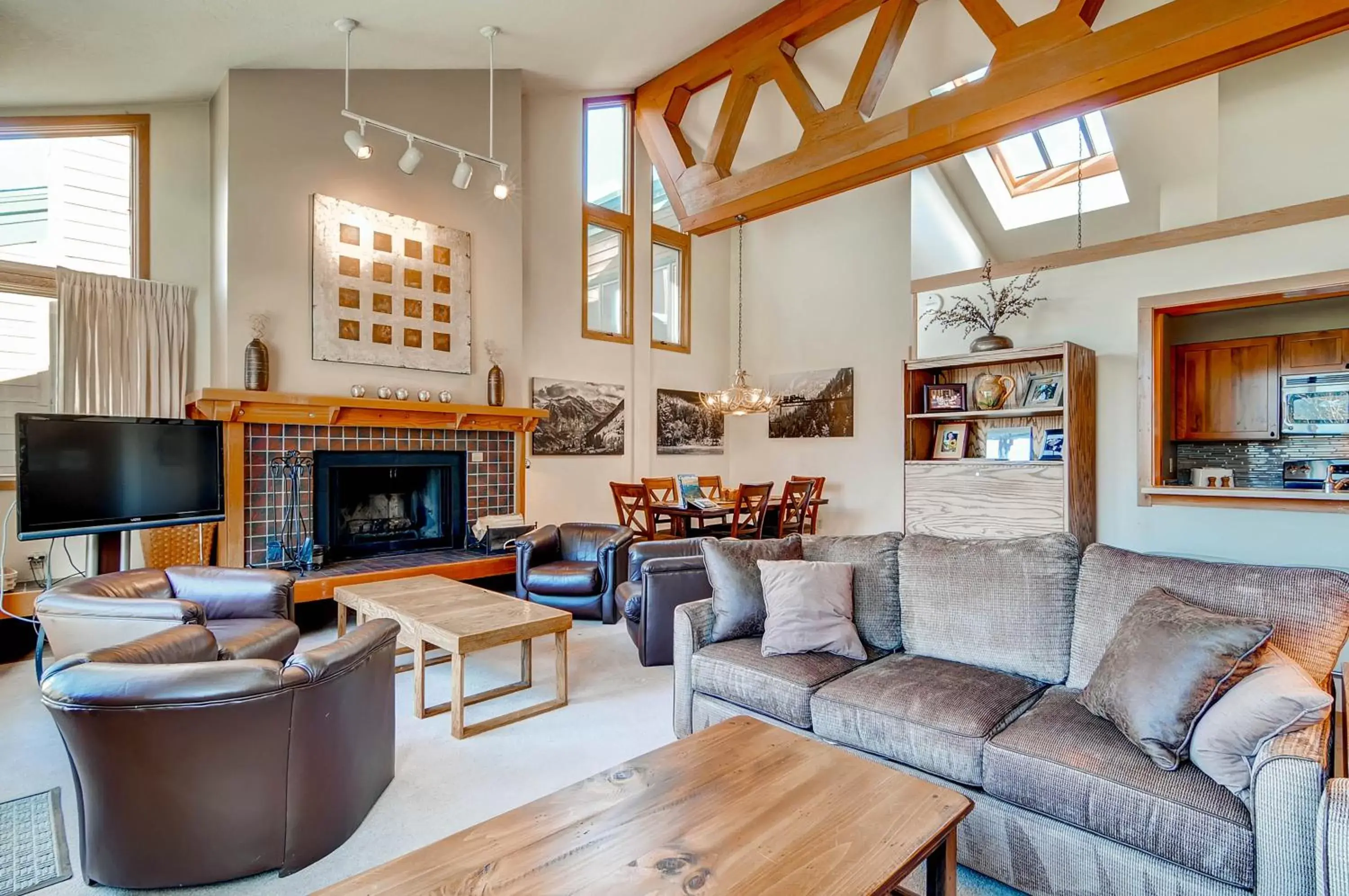 Three-Bedroom Apartment in Lakeside Village by Keystone Resort Three-Bedroom Apartment in Lakeside Village by Keystone Resort