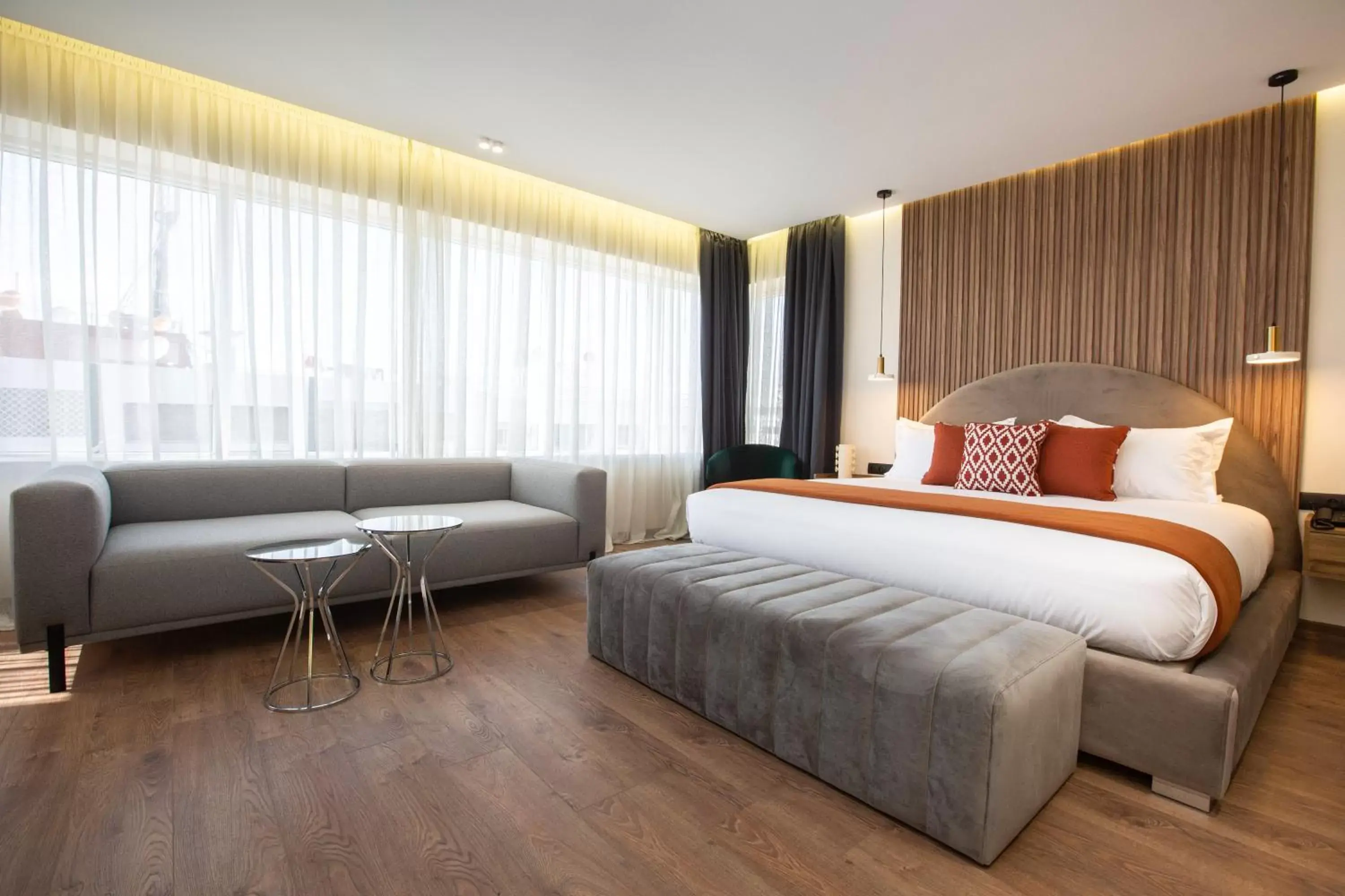 Deluxe Suite in Le M Hôtel Deluxe Suite in Le M Hôtel