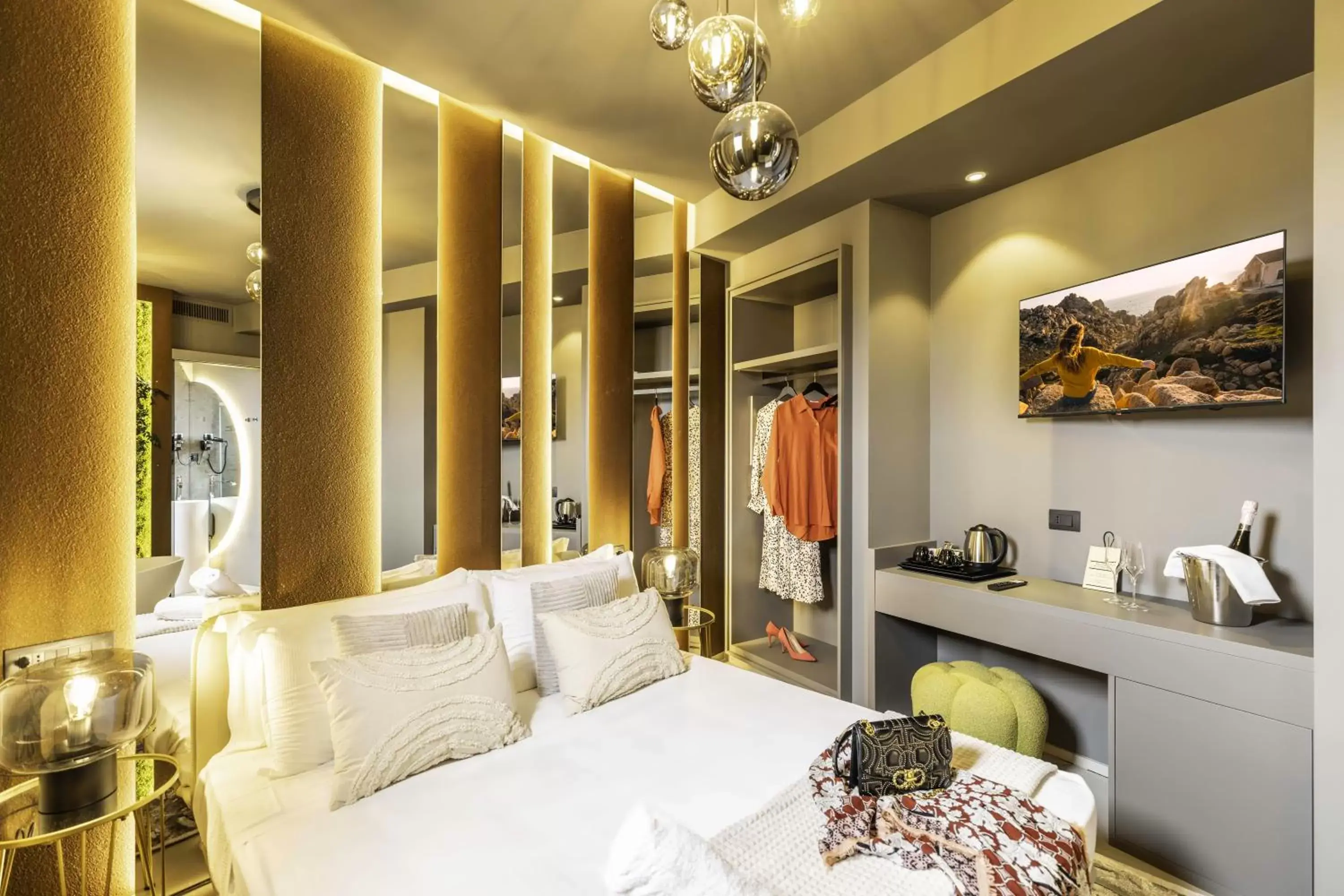 Deluxe Double Room in Boutique Marconi Deluxe Double Room in Boutique Marconi