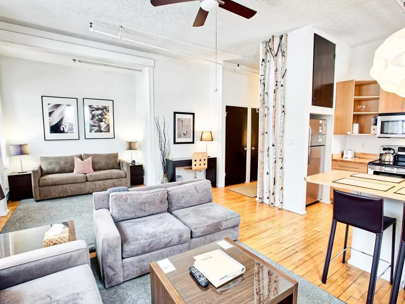 Quadruple Room in The Haus On Mirror Lake Quadruple Room in The Haus On Mirror Lake