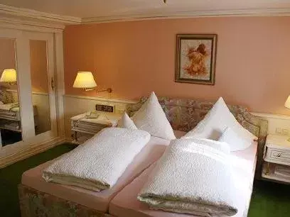 Double Room in Schwarzwaldhotel Stollen Double Room in Schwarzwaldhotel Stollen