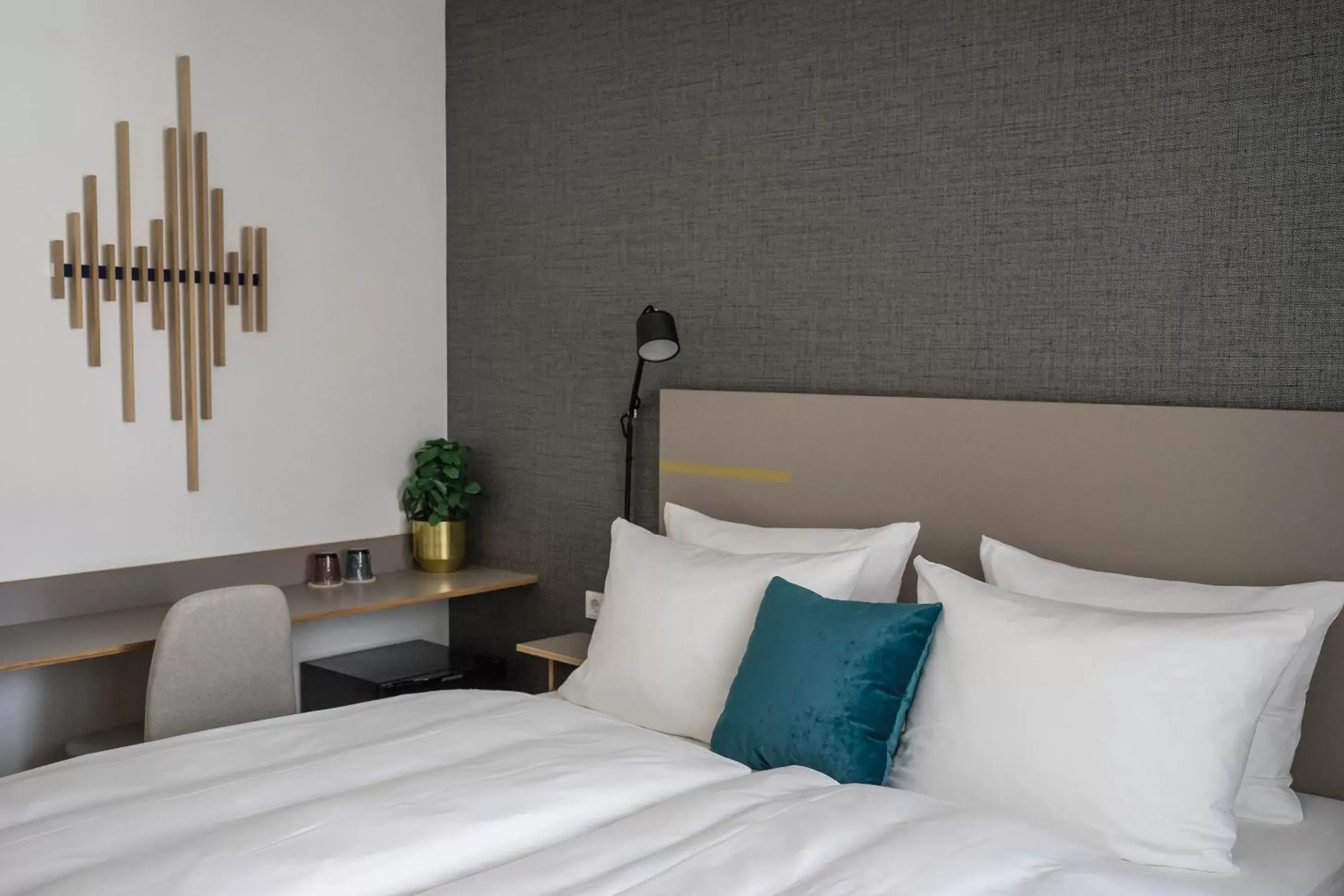 Accessible Room in Vienna House by Wyndham MQ Kronberg Accessible Room in Vienna House by Wyndham MQ Kronberg