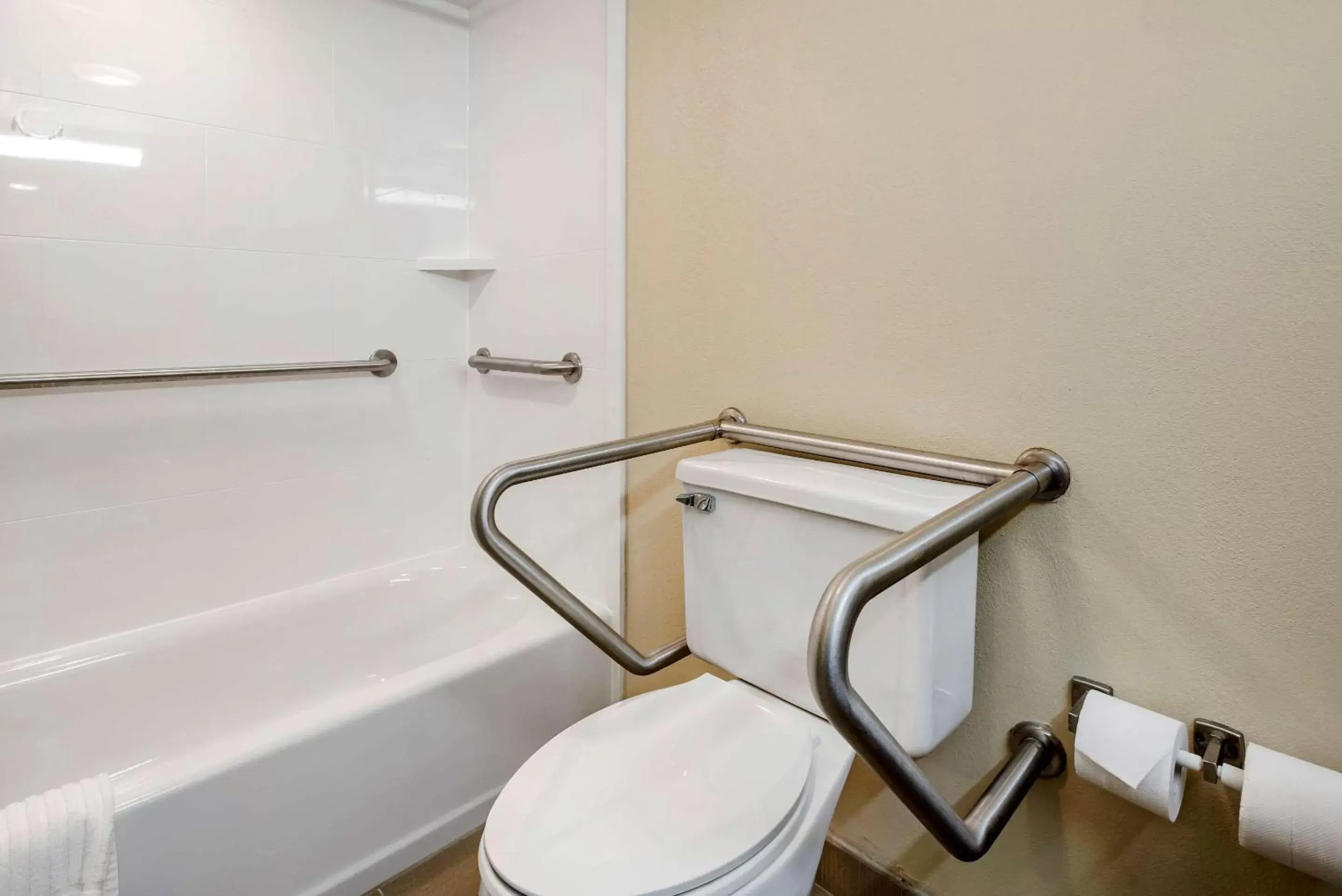 Double Suite with Two Double Beds - Accessible/Non-Smoking in Comfort Suites Bethlehem Near Lehigh University and LVI Airport Double Suite with Two Double Beds - Accessible/Non-Smoking in Comfort Suites Bethlehem Near Lehigh University and LVI Airport