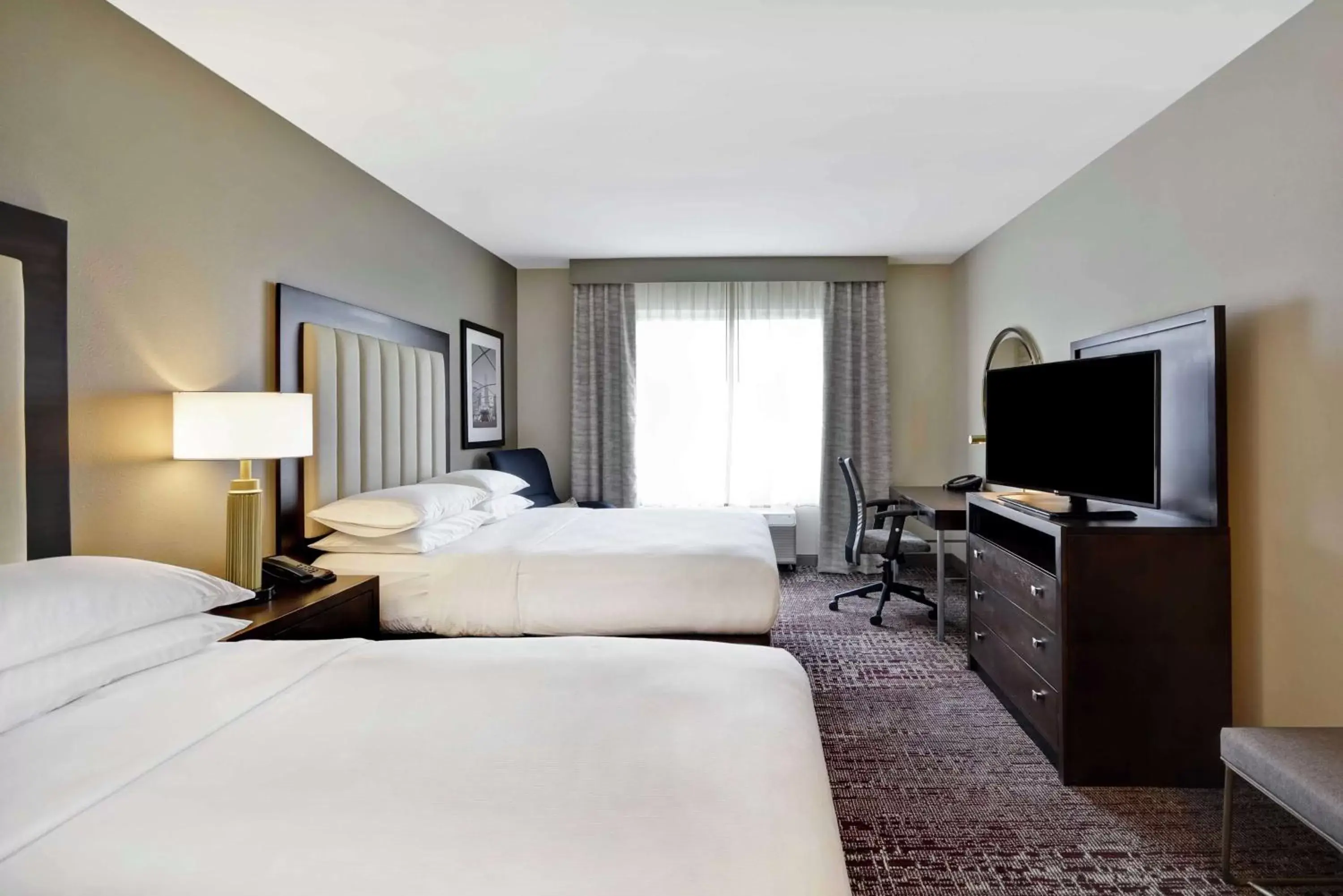 Queen Room with Two Queen Beds in DoubleTree by Hilton Chicago Midway Airport, IL Queen Room with Two Queen Beds in DoubleTree by Hilton Chicago Midway Airport, IL