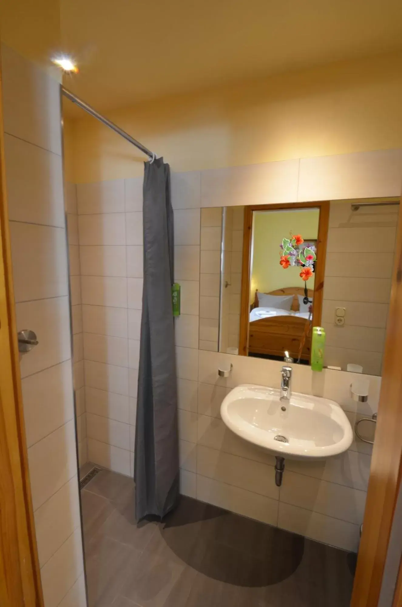 Small Double Room - single occupancy in Hotel Köhlerhütte Small Double Room - single occupancy in Hotel Köhlerhütte