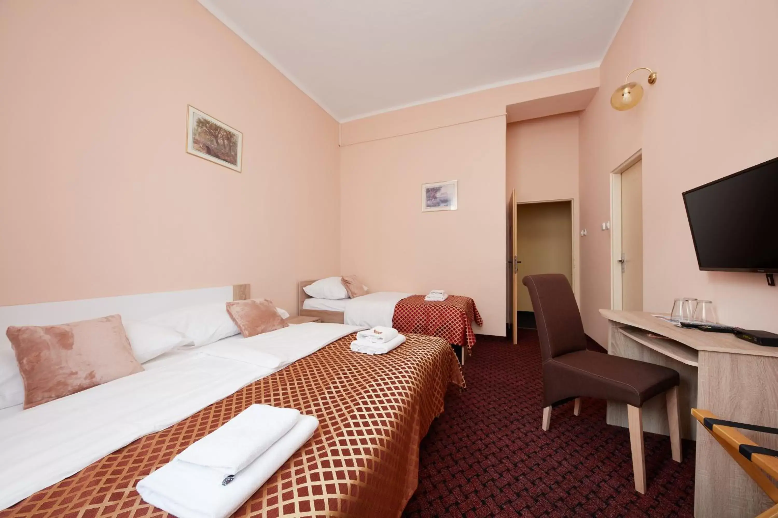 Standard Double Room in Hotel Roosevelt Standard Double Room in Hotel Roosevelt