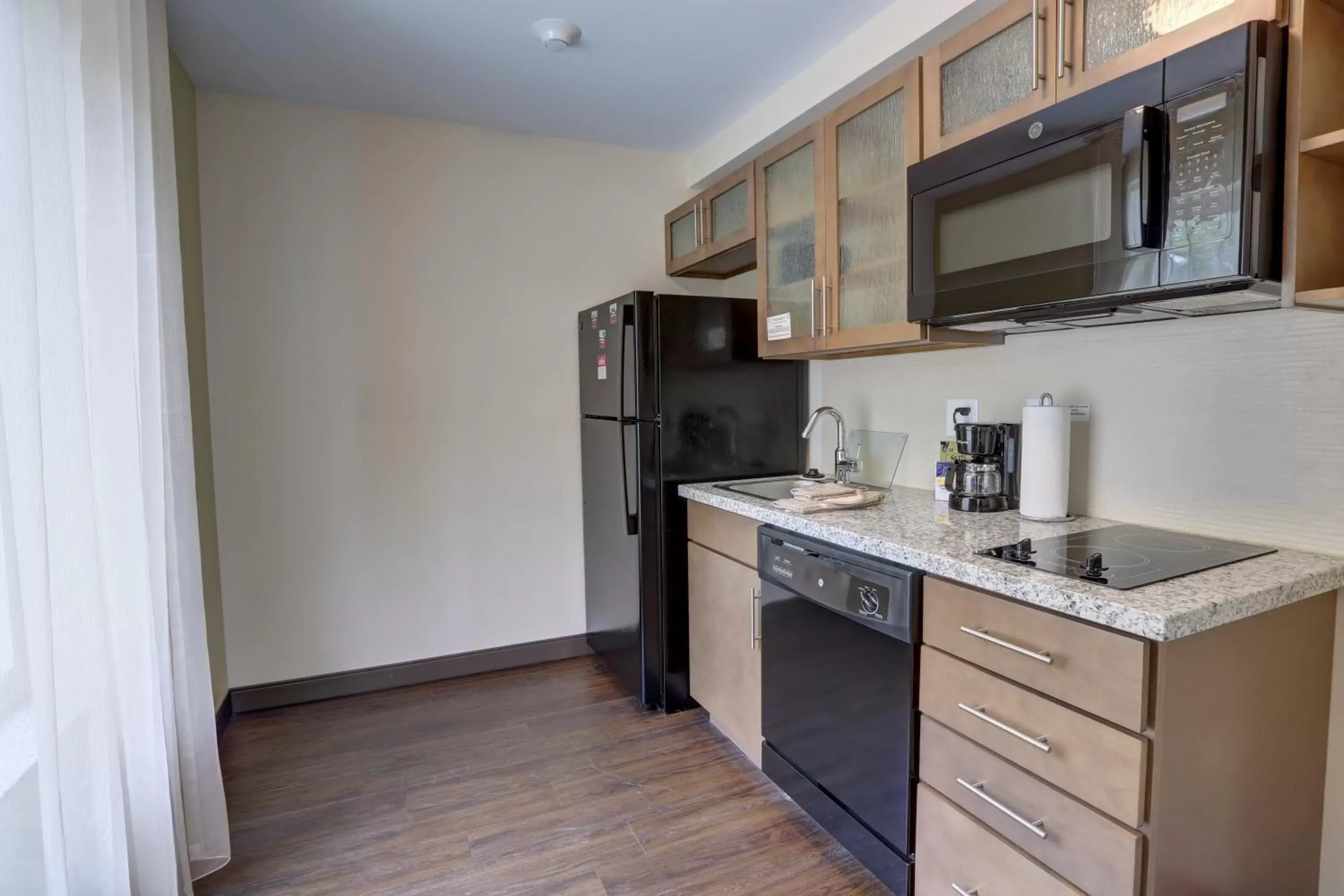 Studio Suite with King Bed - Non-Smoking in Candlewood Suites - Safety Harbor by IHG Studio Suite with King Bed - Non-Smoking in Candlewood Suites - Safety Harbor by IHG