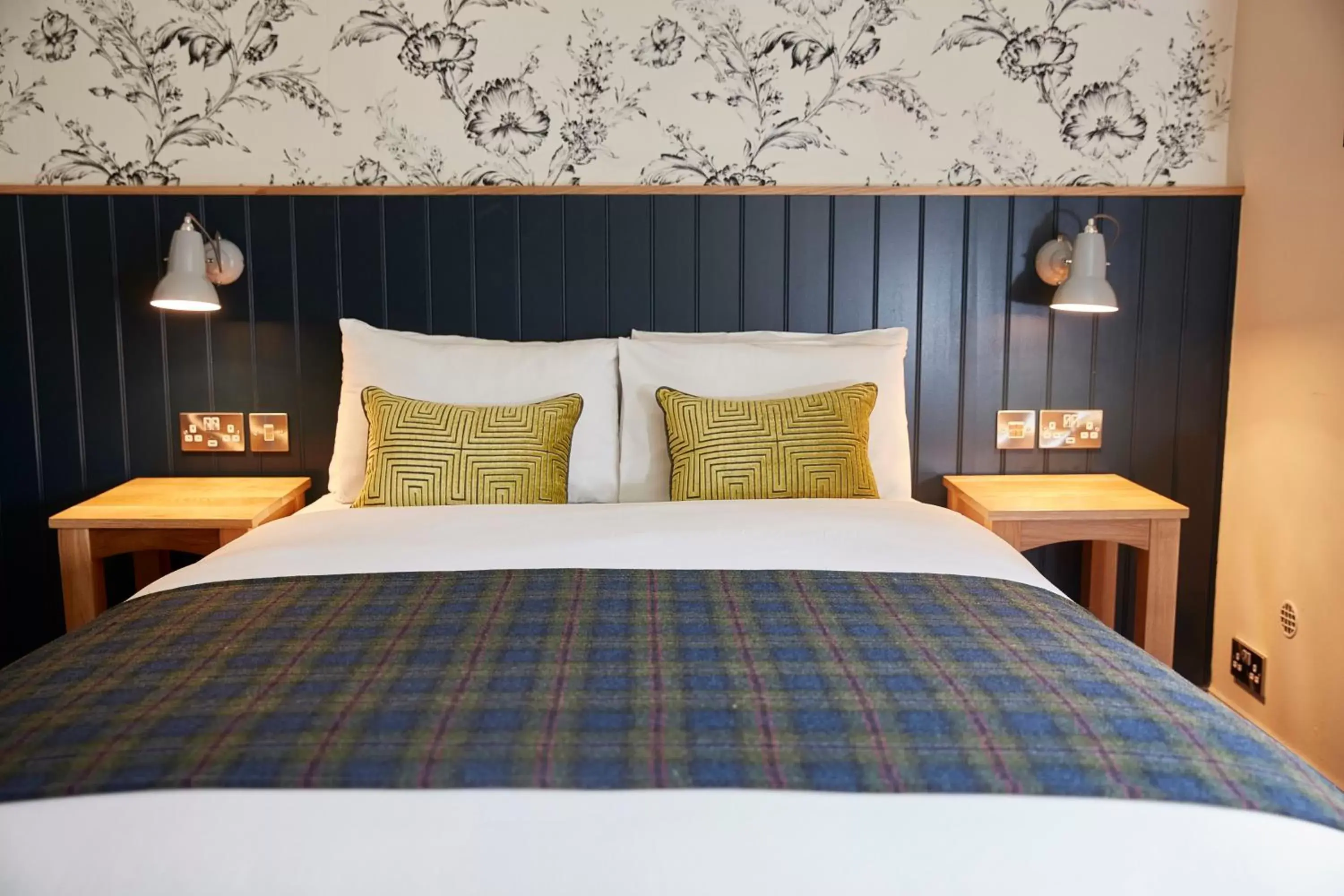 Superior Double Room in Swan Hotel by Greene King Inns Superior Double Room in Swan Hotel by Greene King Inns