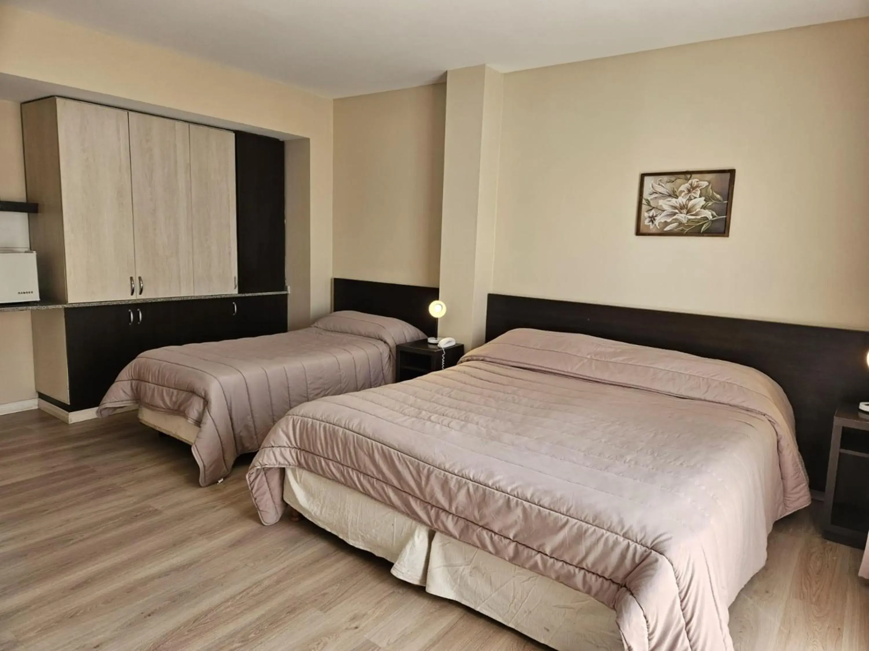 Classic Triple Room in DAKAR HOTEL Classic Triple Room in DAKAR HOTEL