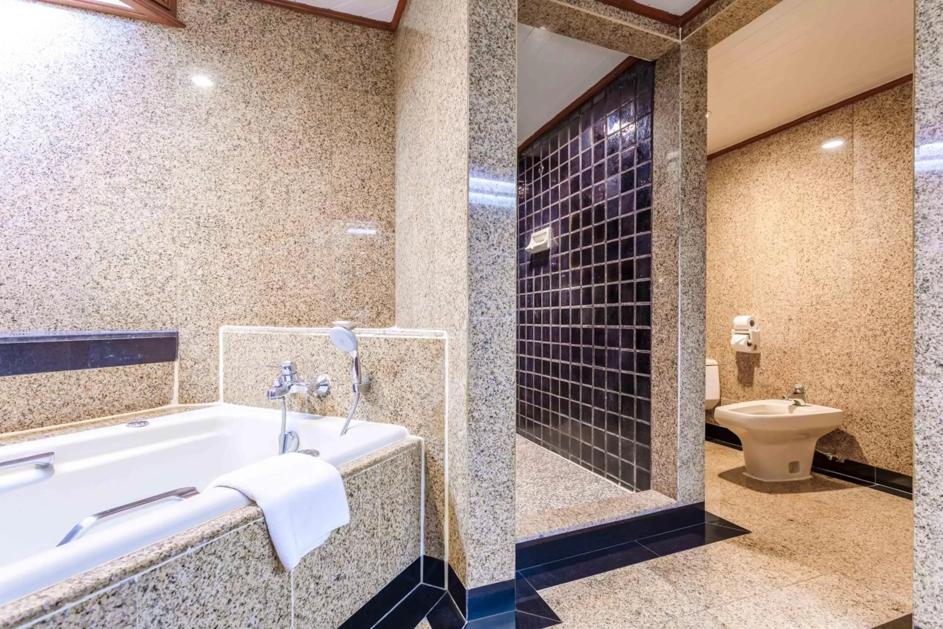 Grand Suite River View King in Centara Riverside Hotel Chiang Mai Grand Suite River View King in Centara Riverside Hotel Chiang Mai