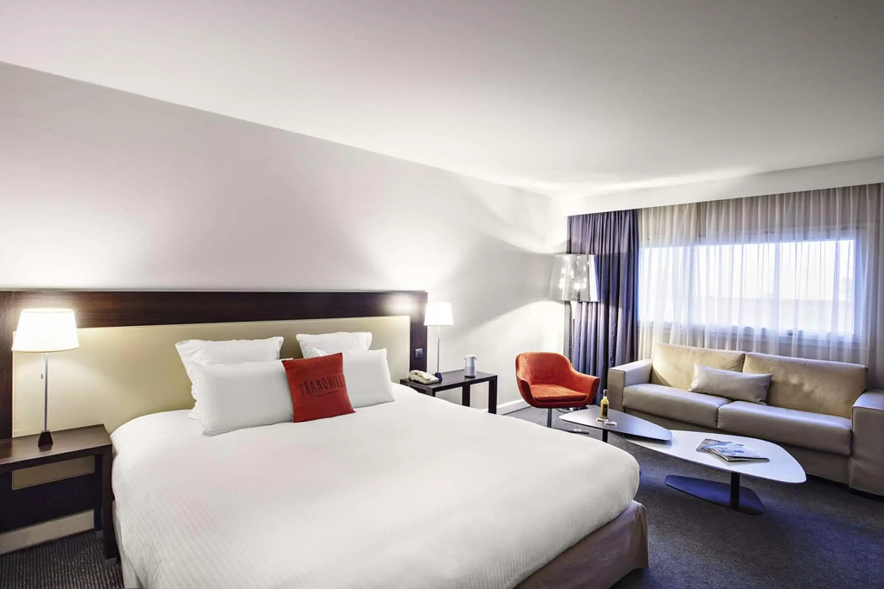 Classic King Room in Hilton Garden Inn Marseille Provence Airport Classic King Room in Hilton Garden Inn Marseille Provence Airport