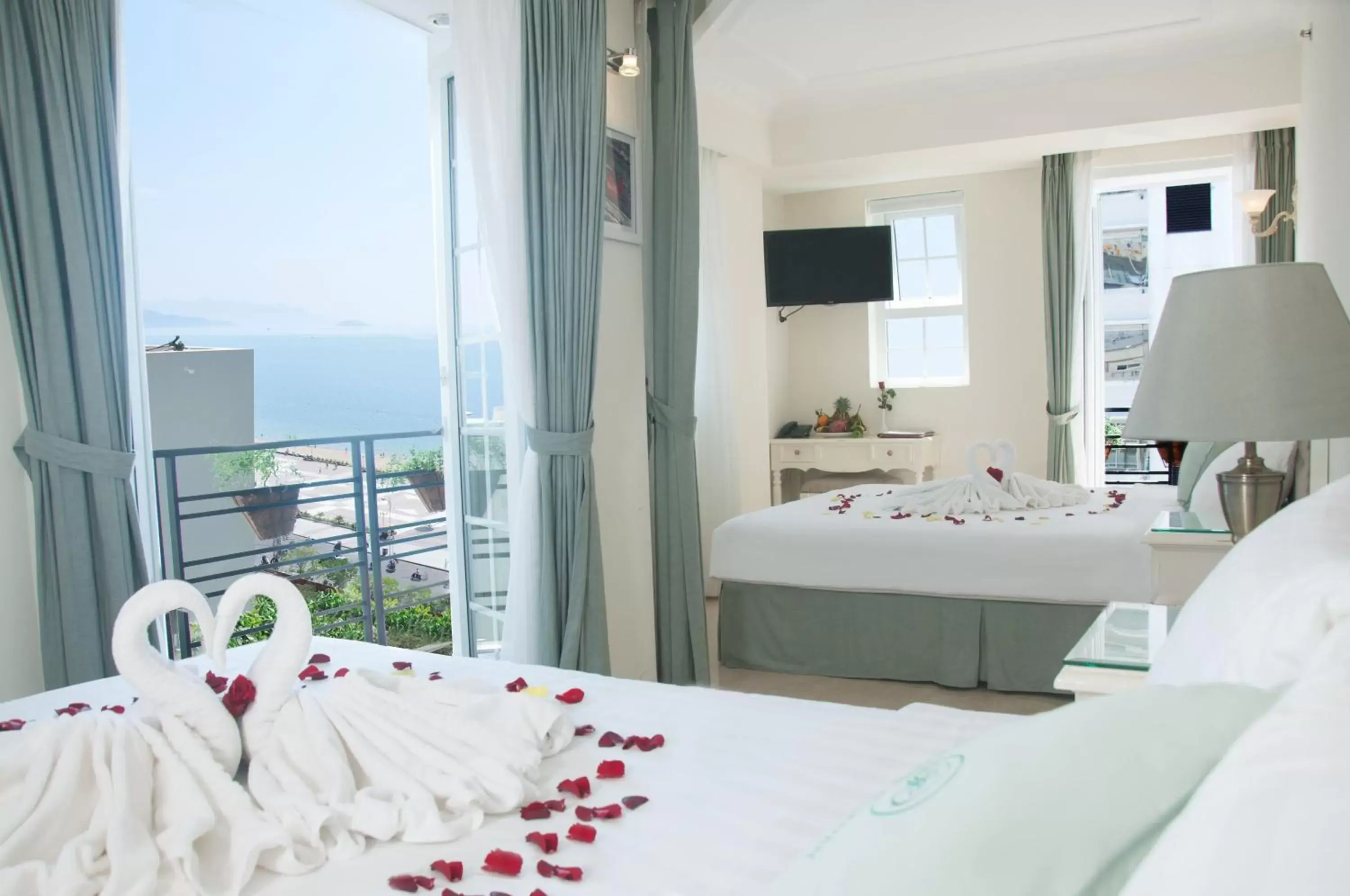 Premier Family Sea View Room with 2 Balconies in Pavillon Garden Hotel Nha Trang Premier Family Sea View Room with 2 Balconies in Pavillon Garden Hotel Nha Trang