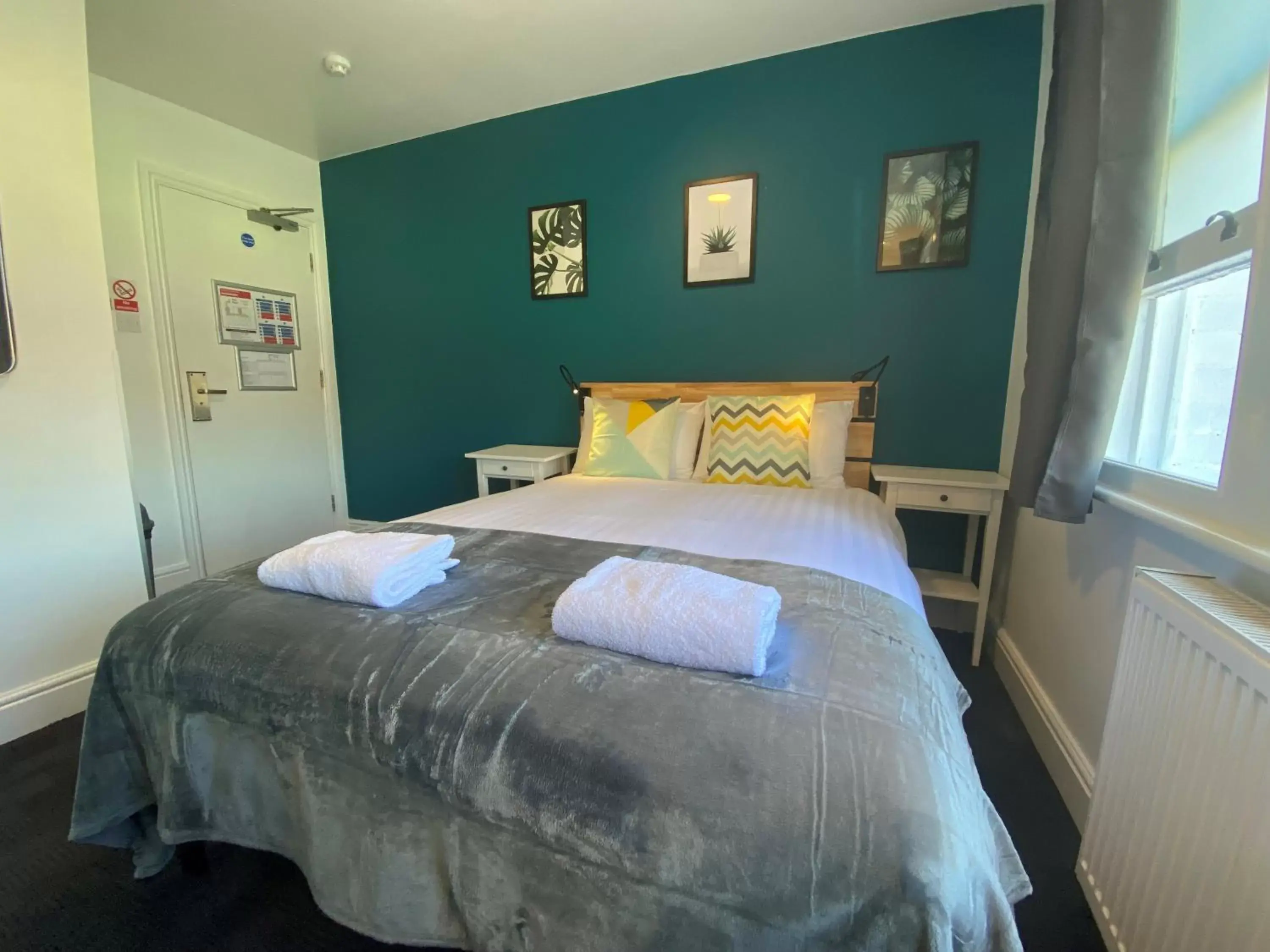 Double Room with Private Bathroom in Smart Russell Square Double Room with Private Bathroom in Smart Russell Square