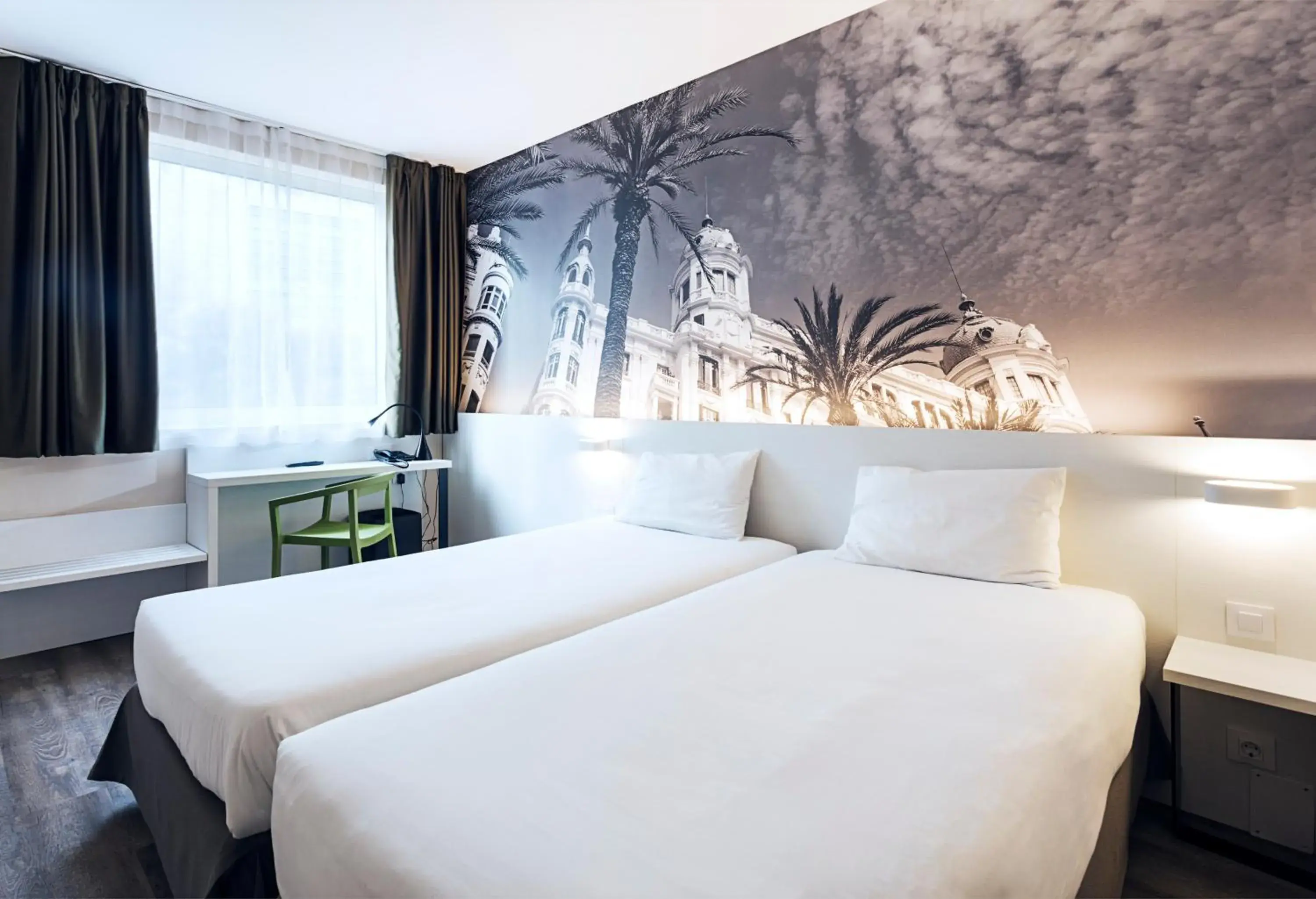 Twin Room in B&B HOTEL Alicante Twin Room in B&B HOTEL Alicante