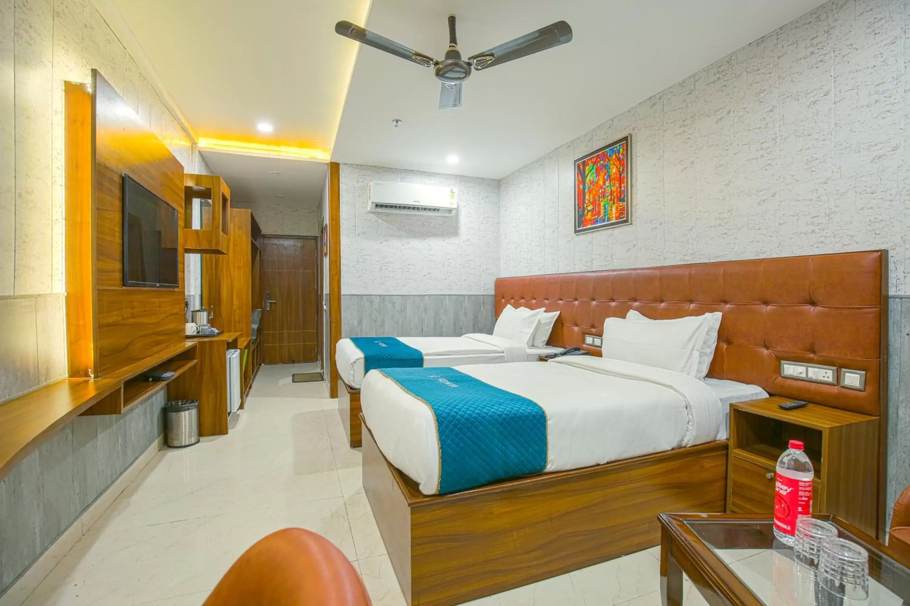 Superior Twin Room in RONTA WORLD HOTELS Superior Twin Room in RONTA WORLD HOTELS