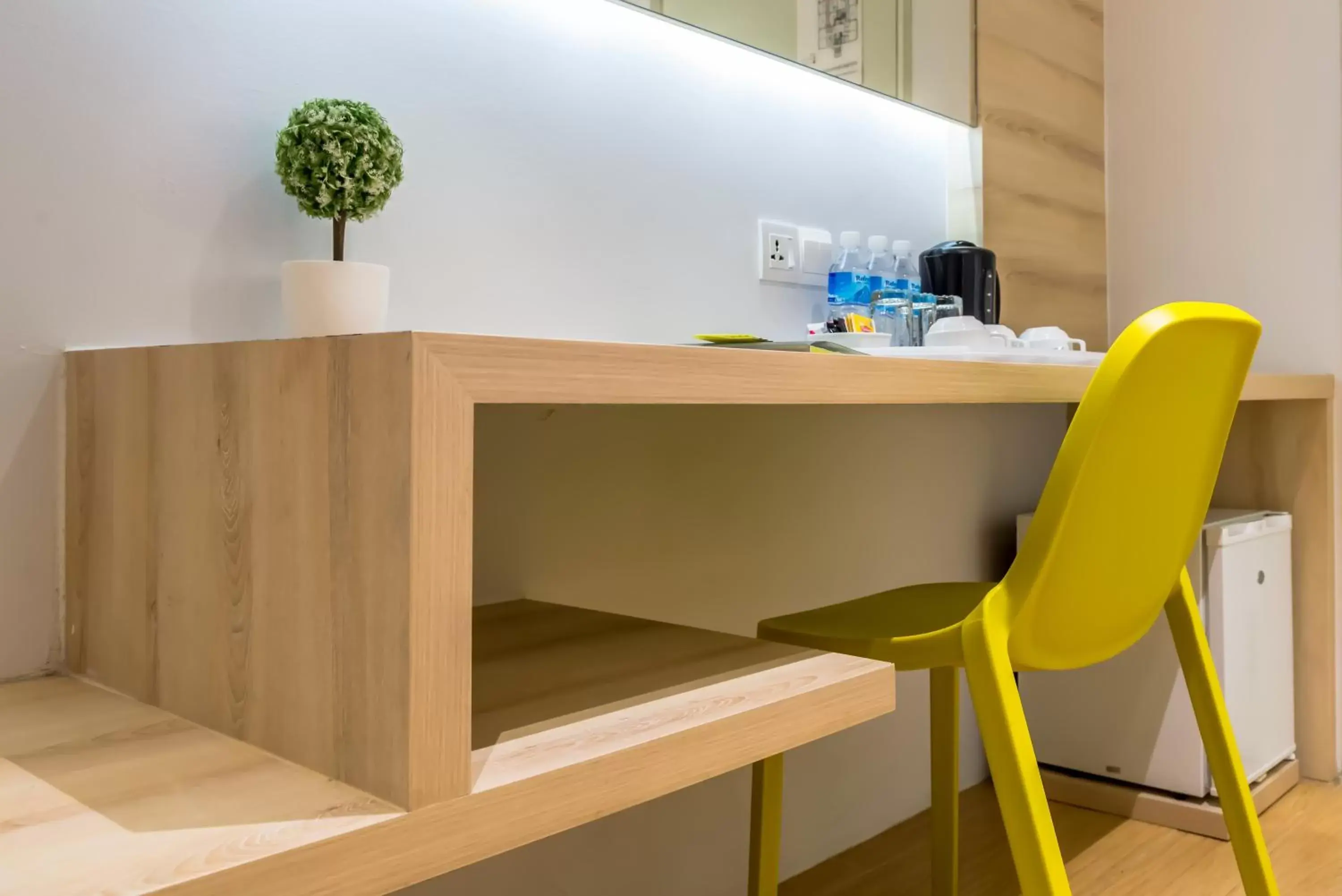 Superior Triple Room (No Window) in Summer View Hotel Superior Triple Room (No Window) in Summer View Hotel