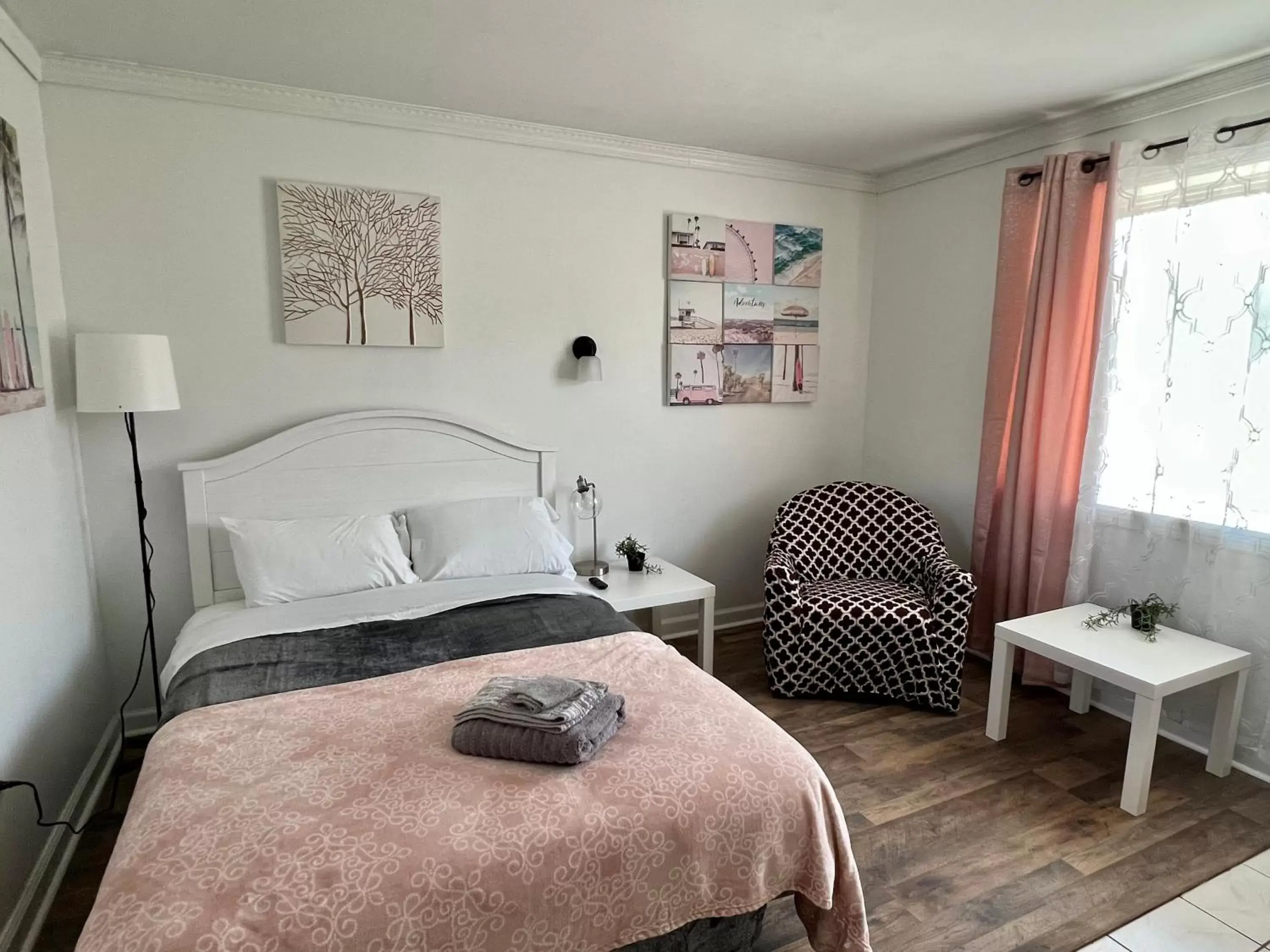 Budget Double Room in Cobmin Ridge Motel Budget Double Room in Cobmin Ridge Motel