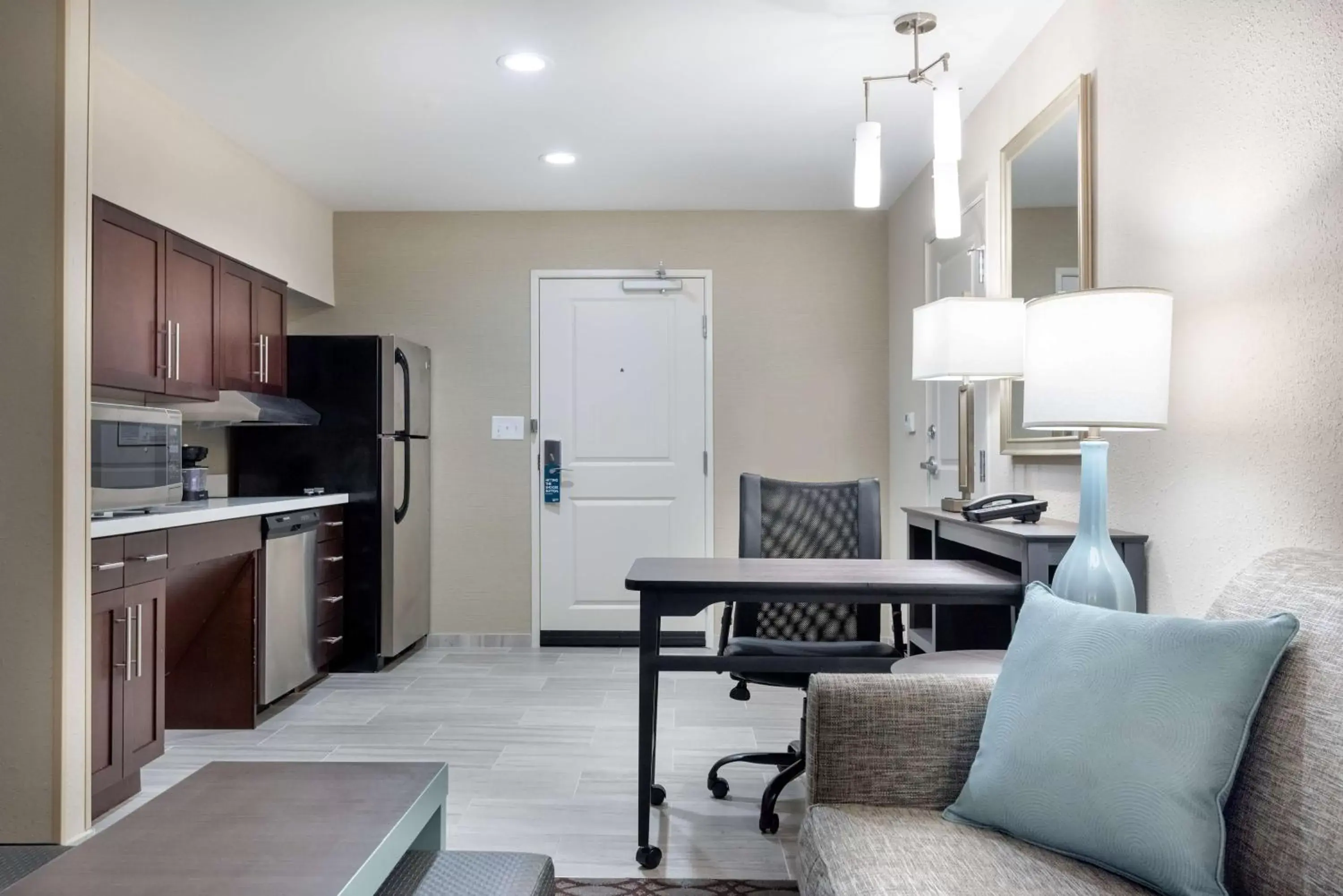 King Suite - Mobility Access/Non-Smoking in Homewood Suites By Hilton Fayetteville King Suite - Mobility Access/Non-Smoking in Homewood Suites By Hilton Fayetteville