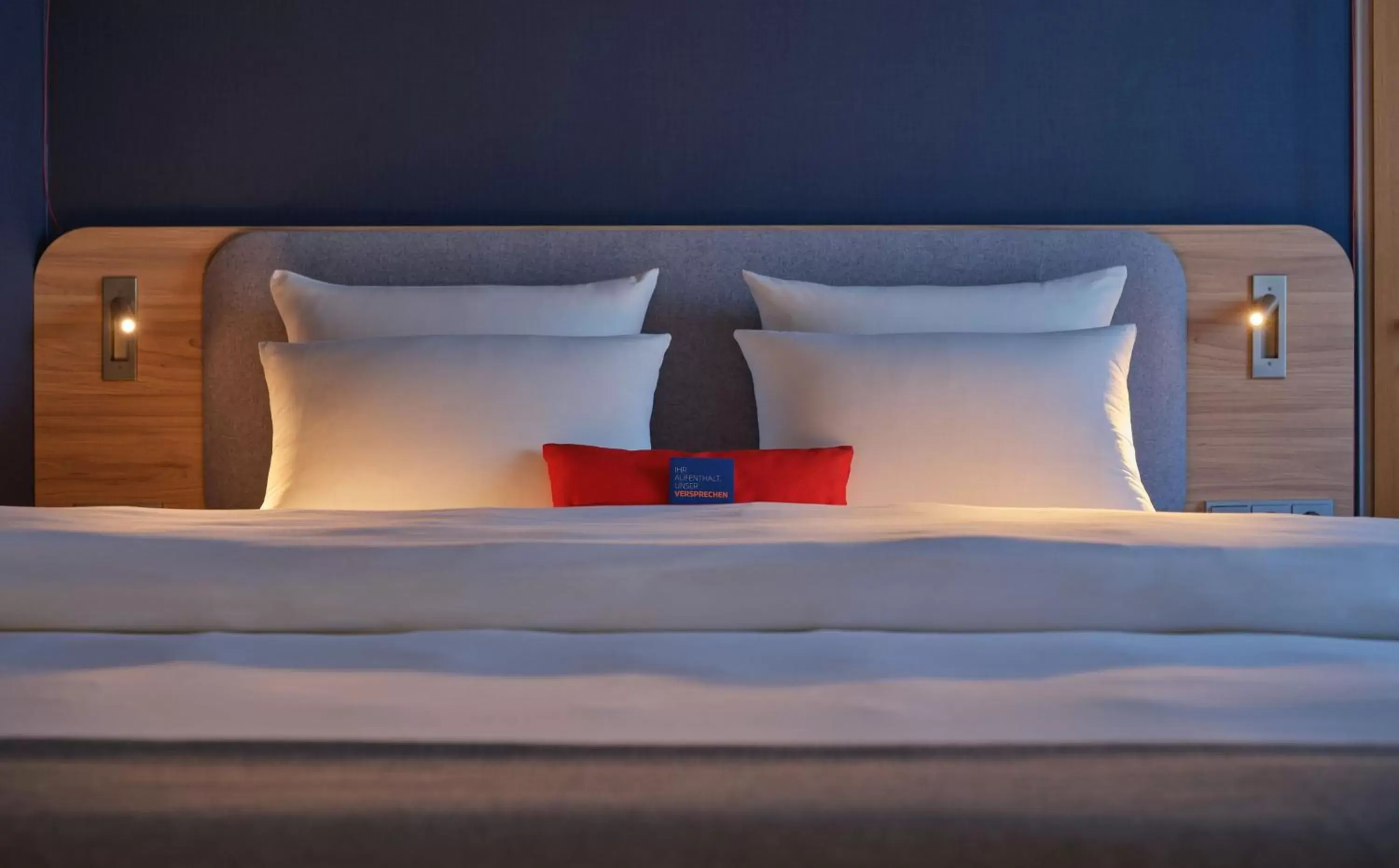 Standard Room in Holiday Inn Express Cologne Troisdorf by IHG Standard Room in Holiday Inn Express Cologne Troisdorf by IHG