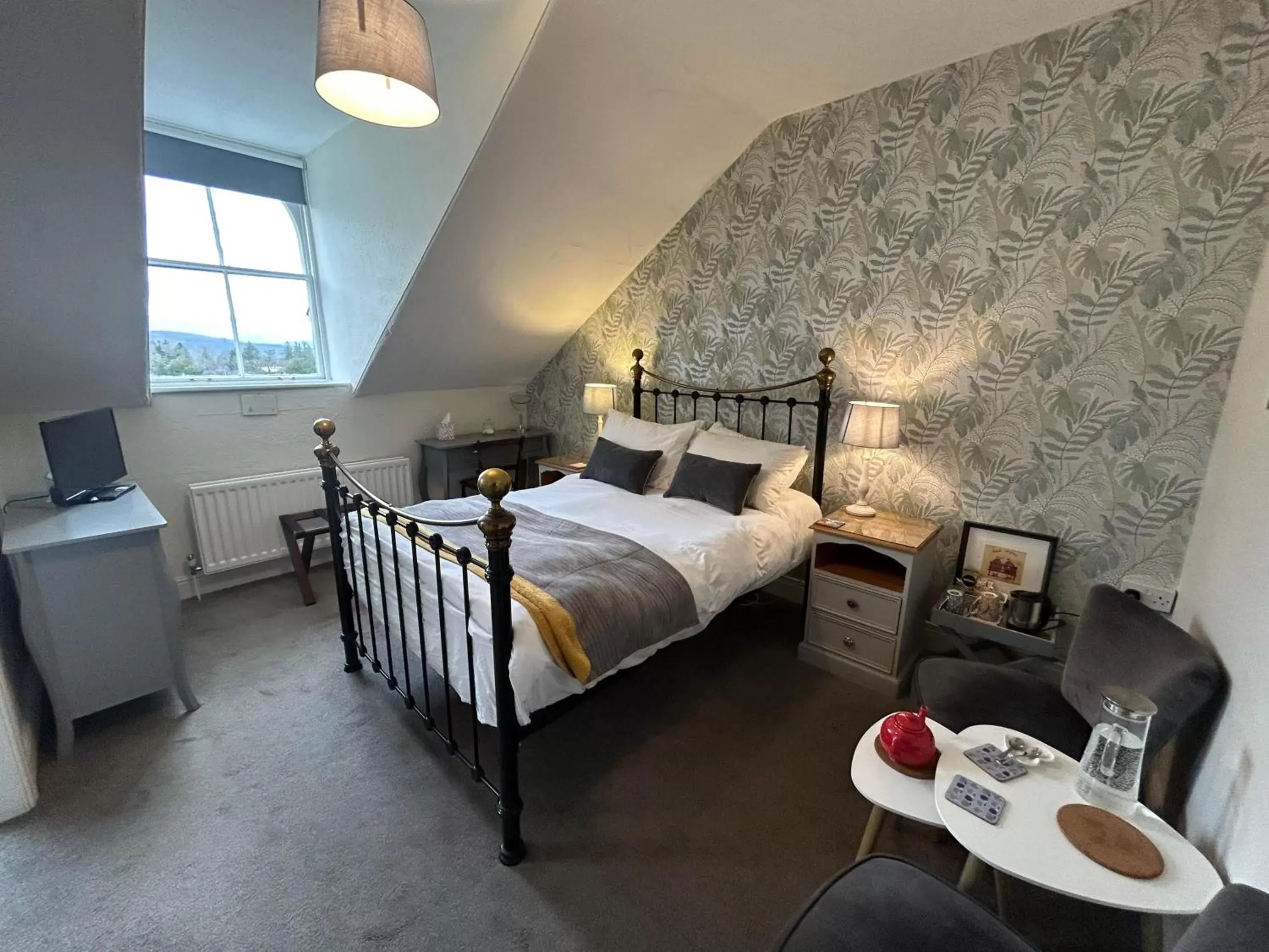 Double Room with Mountain View in Archway Guest House Double Room with Mountain View in Archway Guest House