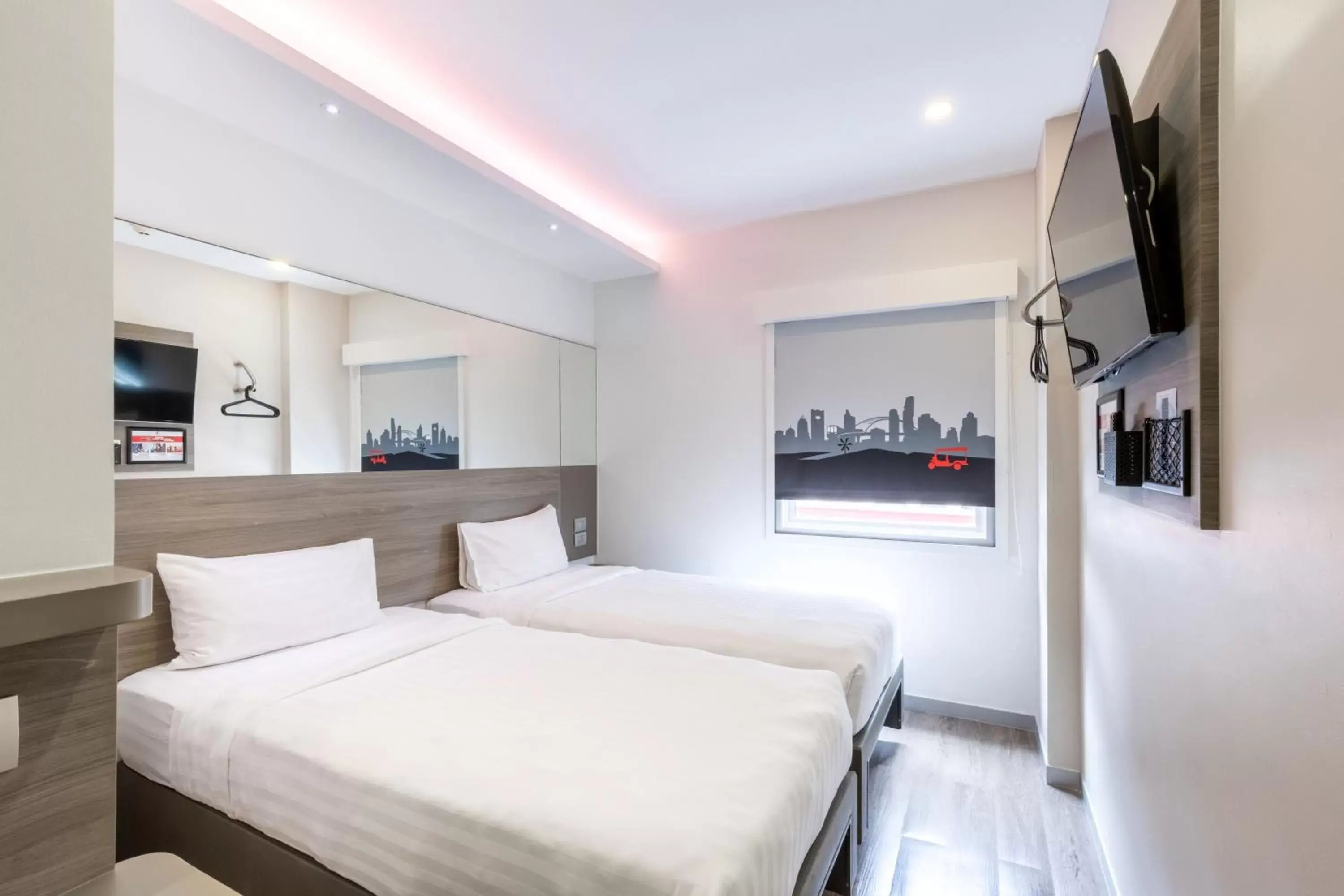 Standard Twin Room in Red Planet Bangkok Surawong Standard Twin Room in Red Planet Bangkok Surawong