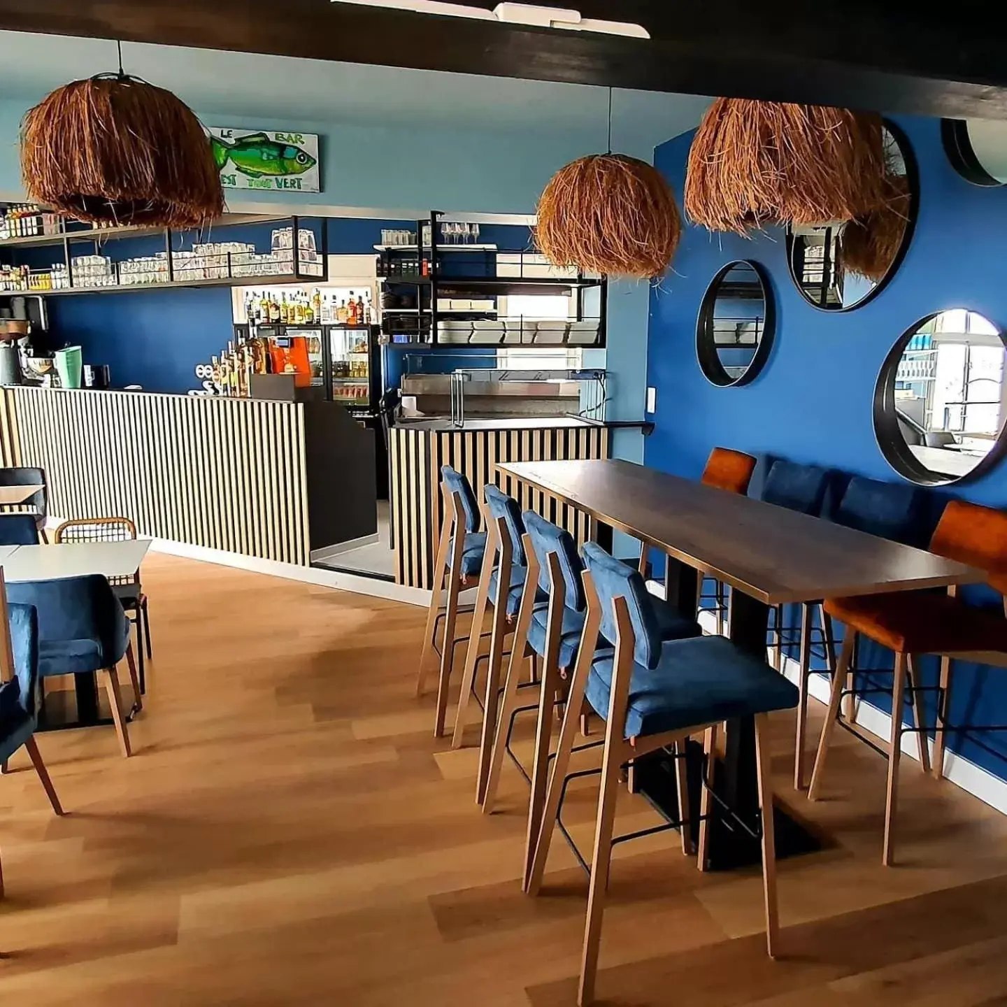 Hôtel Restaurant L'Atelier des Cousins Hôtel Restaurant L'Atelier des Cousins