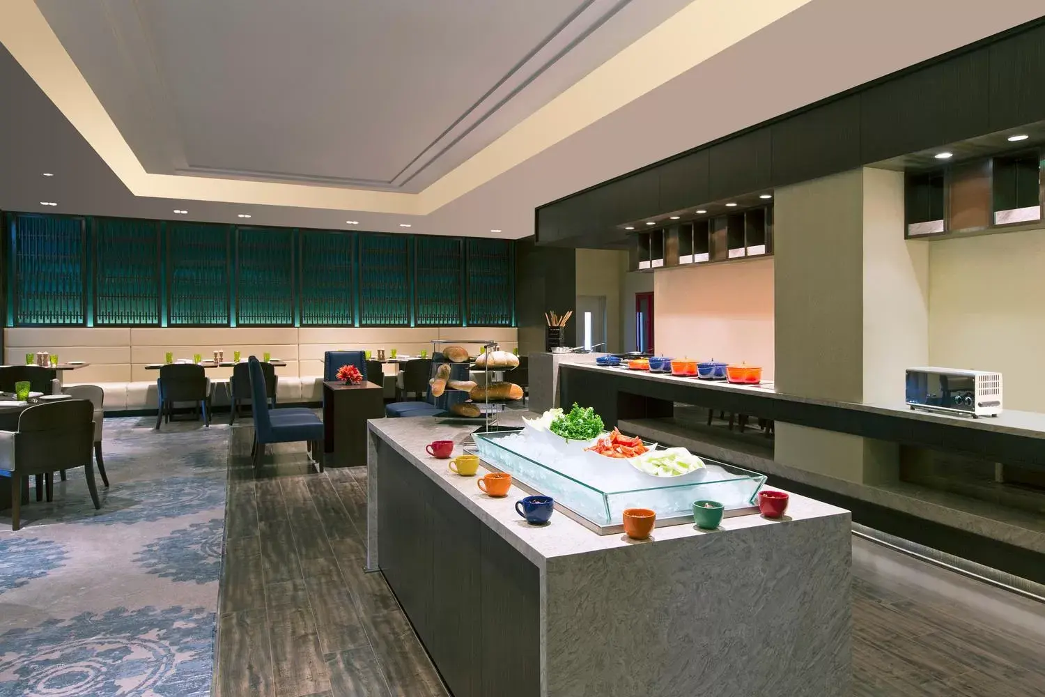 1 Bedroom Apartment-King Bed - single occupancy - Lounge access with 02hrs happy hours in Sheraton Hyderabad Hotel 1 Bedroom Apartment-King Bed - single occupancy - Lounge access with 02hrs happy hours in Sheraton Hyderabad Hotel