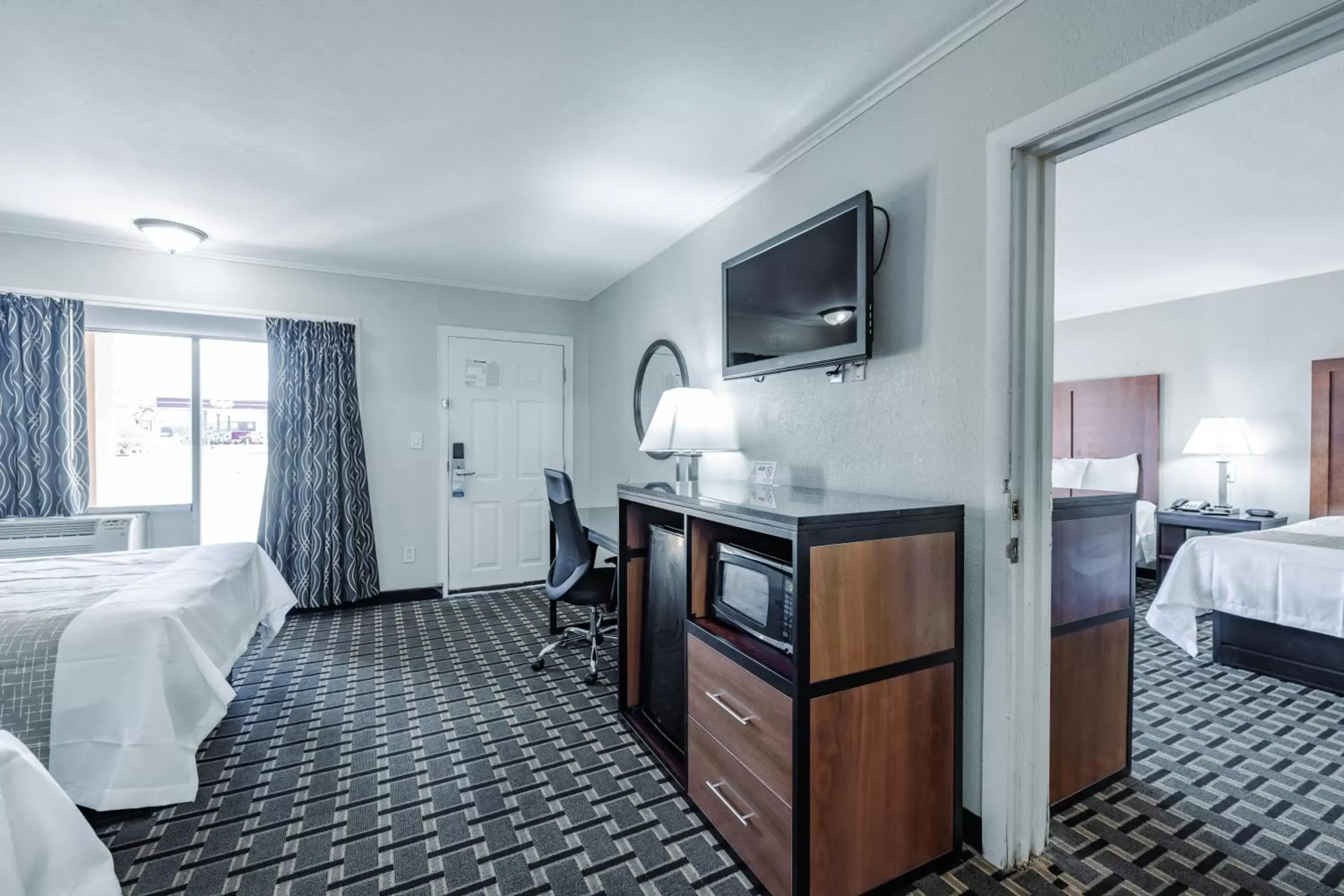 2 Double Beds - Smoking in Travelodge by Wyndham Jackson I-40 Exit 82 2 Double Beds - Smoking in Travelodge by Wyndham Jackson I-40 Exit 82