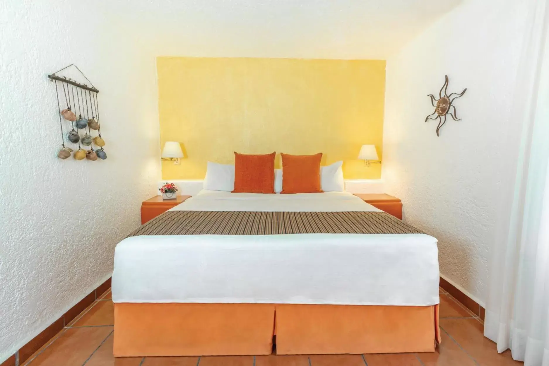 Junior Suite King in Hotel Racquet Cuernavaca Junior Suite King in Hotel Racquet Cuernavaca