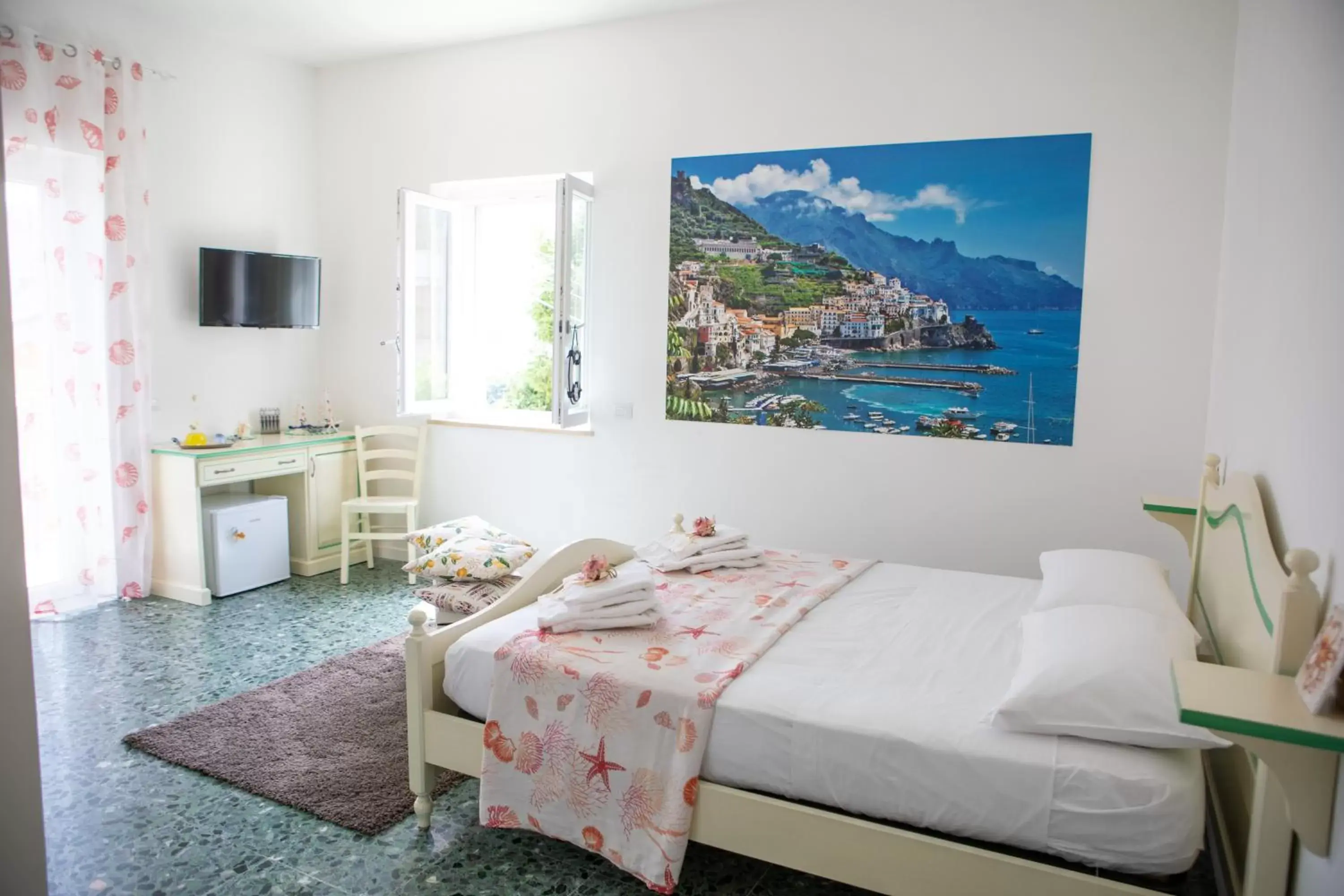 Double Room with Balcony in IL CEPPO sui sentieri per Amalfi Double Room with Balcony in IL CEPPO sui sentieri per Amalfi
