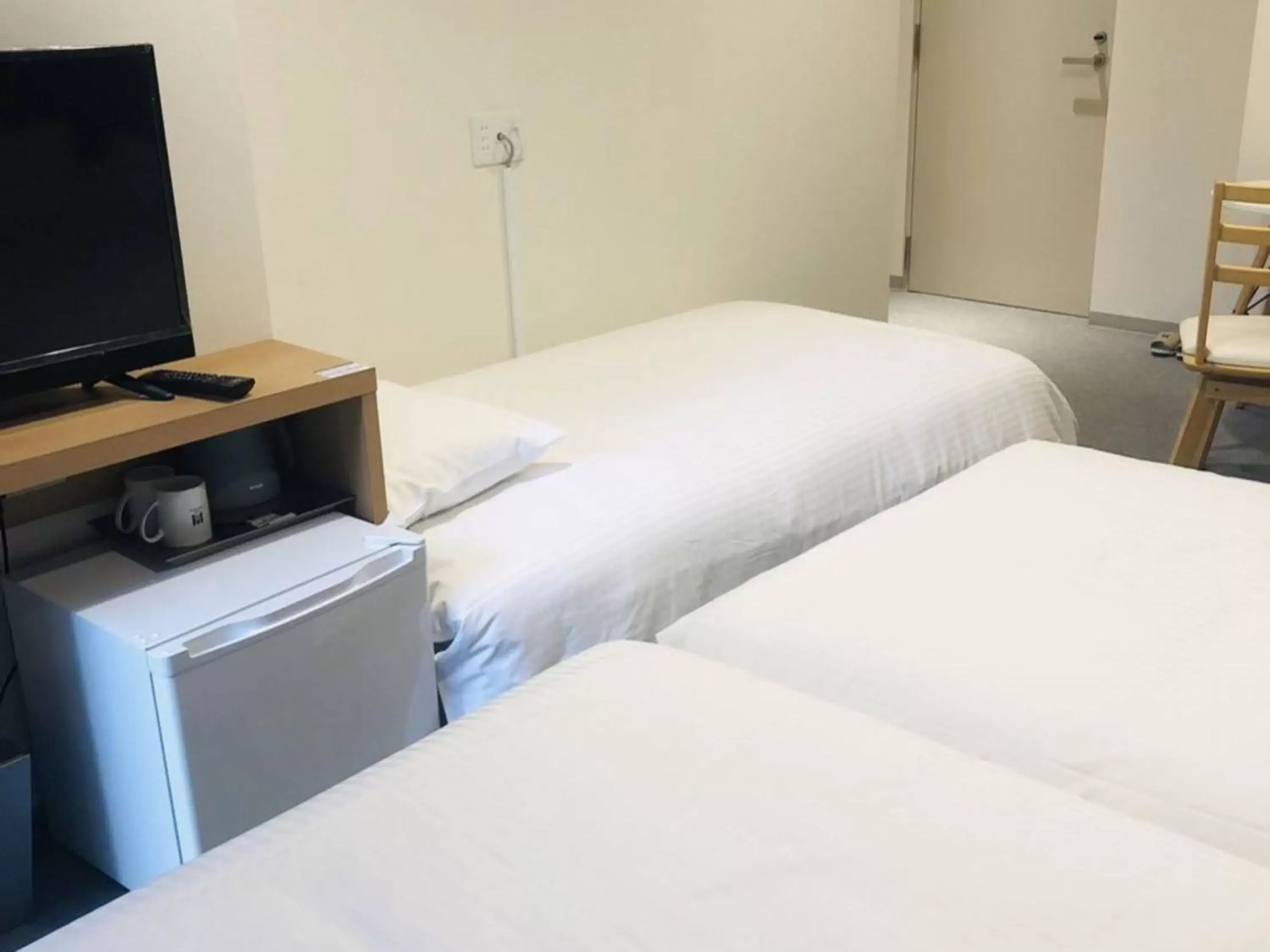 Twin Room with Sofabed in Y&Y NAMBA HOTEL Osaka Twin Room with Sofabed in Y&Y NAMBA HOTEL Osaka