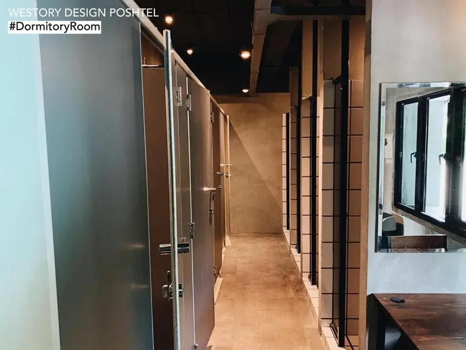 Bed in 6-Bed Mixed Dormitory Room in Westory Design Poshtel Bed in 6-Bed Mixed Dormitory Room in Westory Design Poshtel