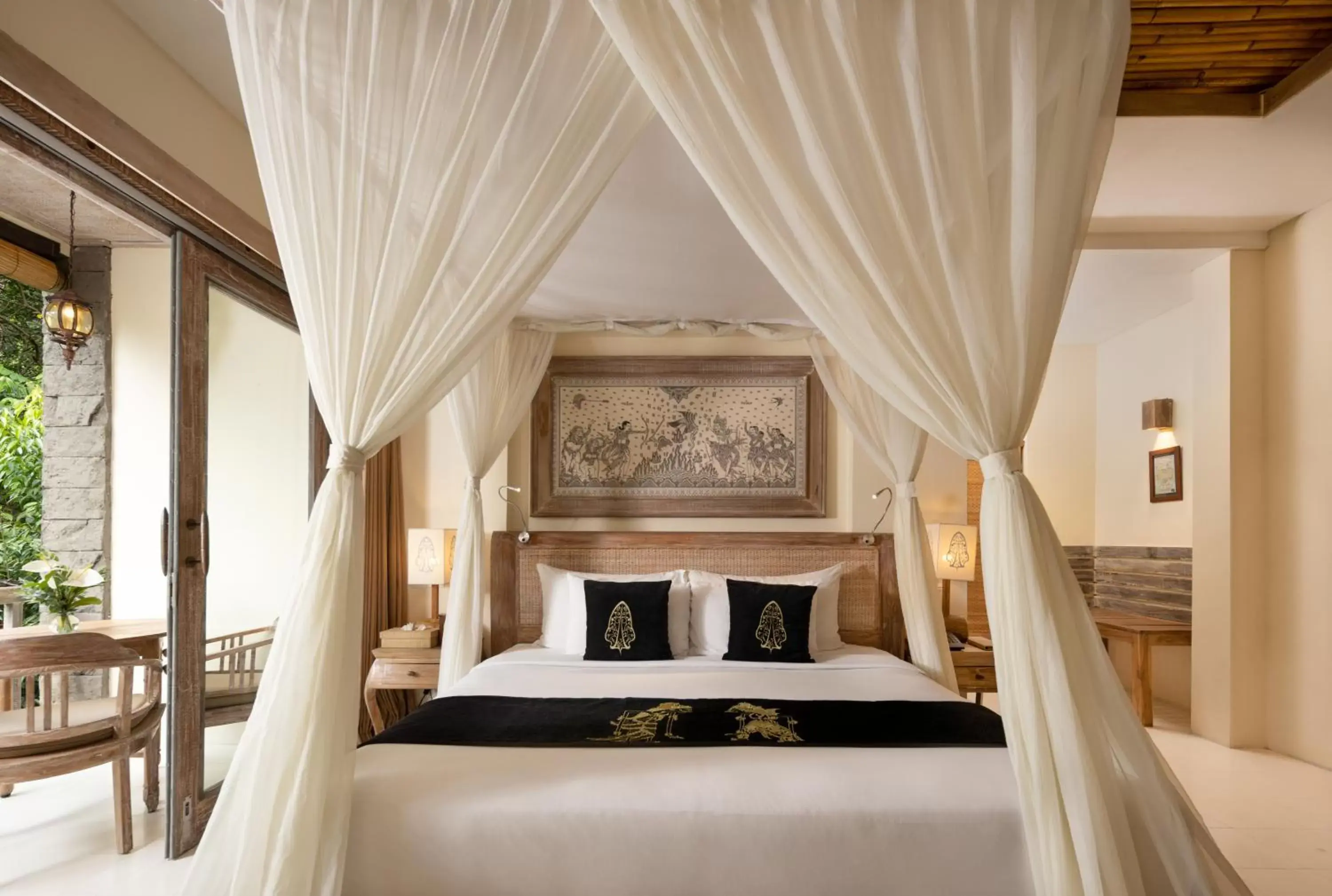 Valley Deluxe Room with Free Benefit in The Kayon Resort Valley Deluxe Room with Free Benefit in The Kayon Resort