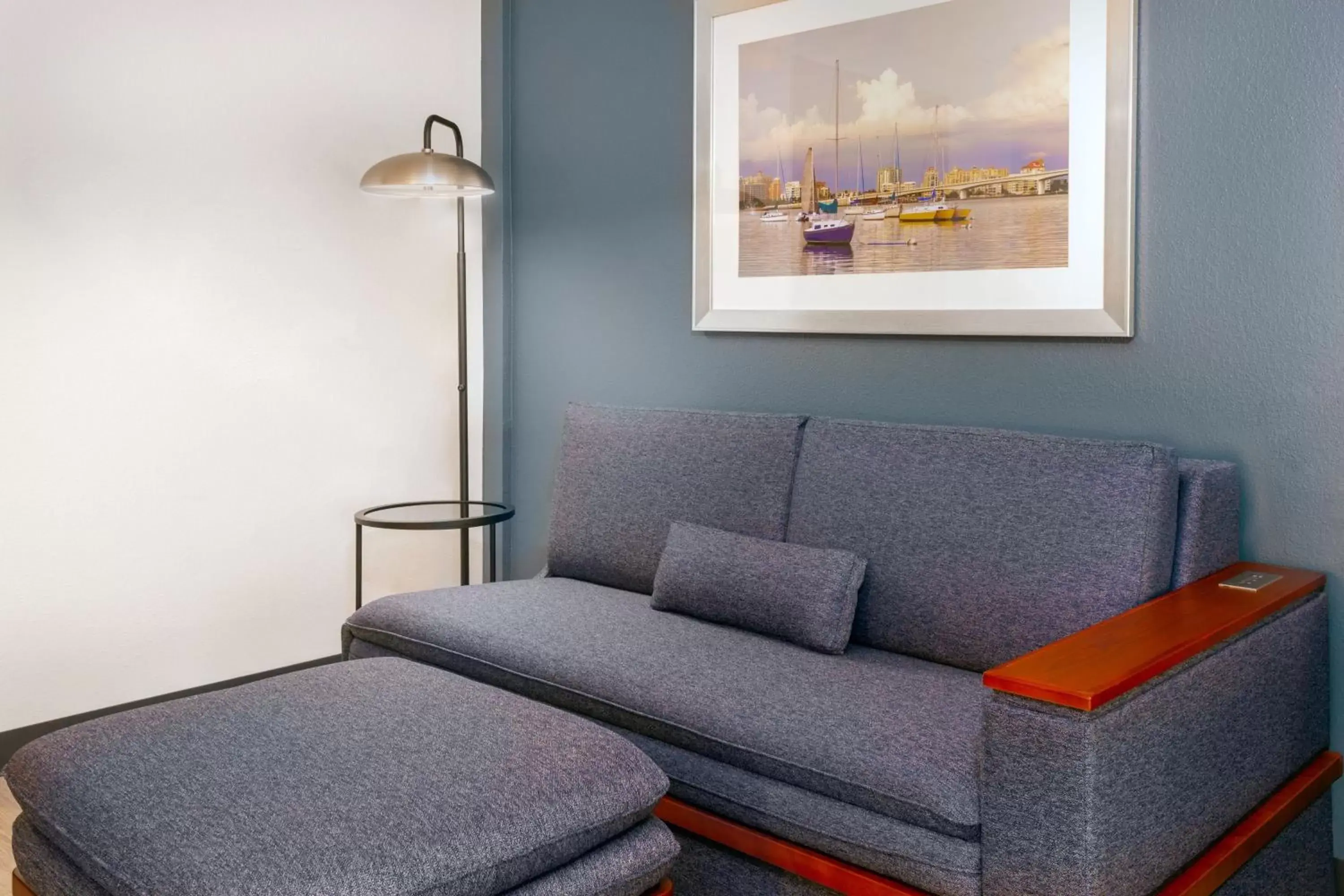 King Room with Sofa Bed and Roll-in Shower - Mobility and Hearing Accessible in Courtyard by Marriott Sarasota at University Town Center King Room with Sofa Bed and Roll-in Shower - Mobility and Hearing Accessible in Courtyard by Marriott Sarasota at University Town Center