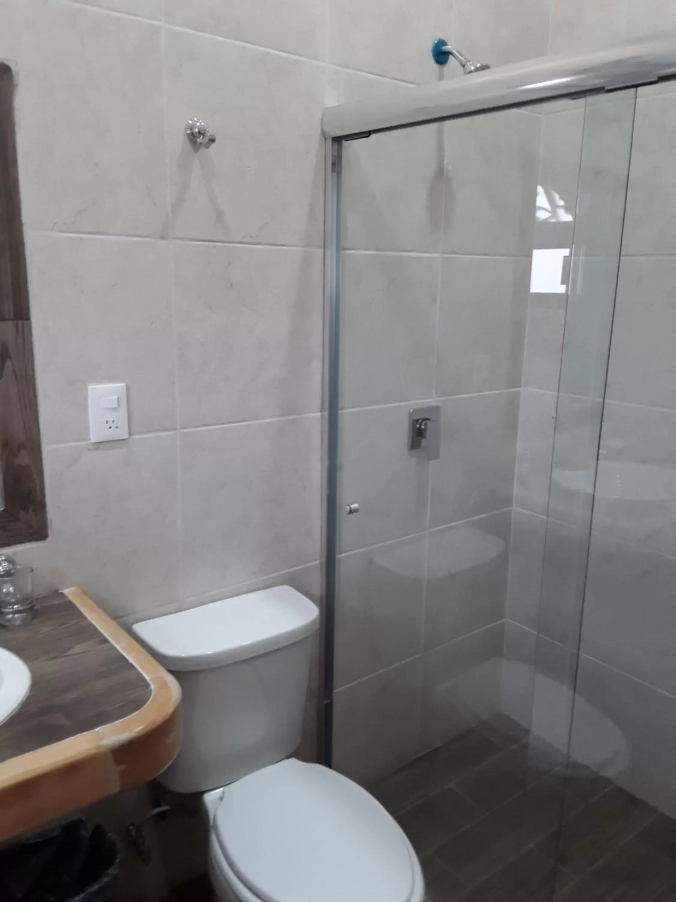 Standard Quadruple Room in Hotel & Balneario Los Angeles Standard Quadruple Room in Hotel & Balneario Los Angeles