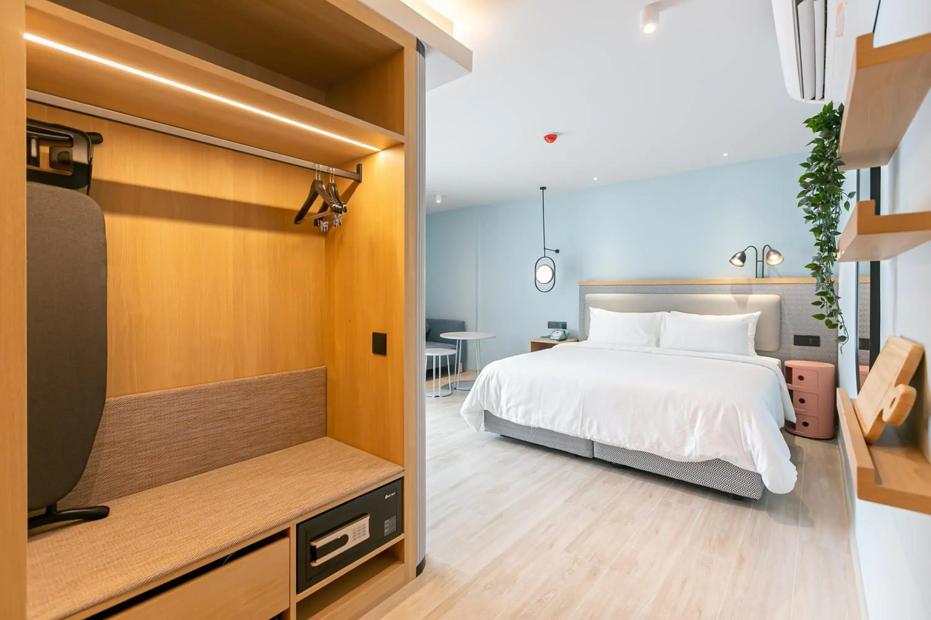 Deluxe Double Room in The SACHA Apart-Hotel Thonglor Deluxe Double Room in The SACHA Apart-Hotel Thonglor