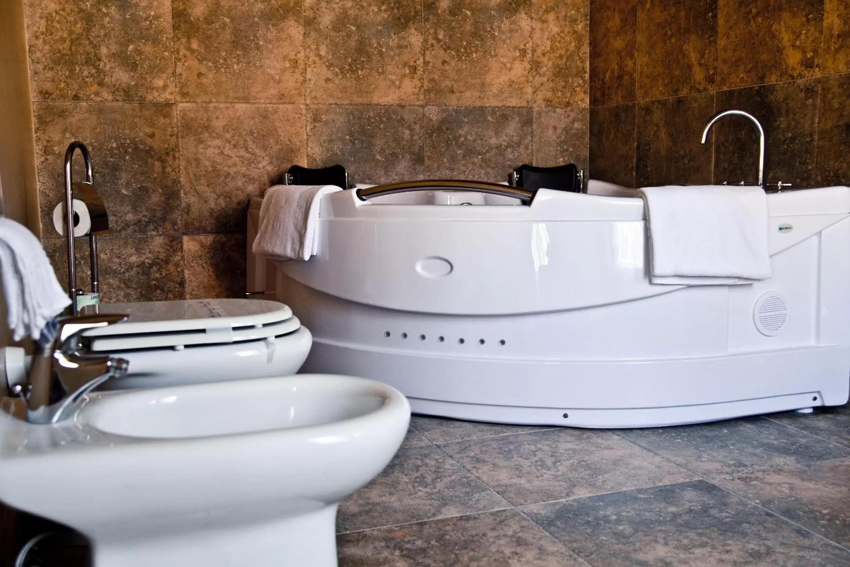 Suite with Spa Bath in Palazzo Frigo Suite with Spa Bath in Palazzo Frigo