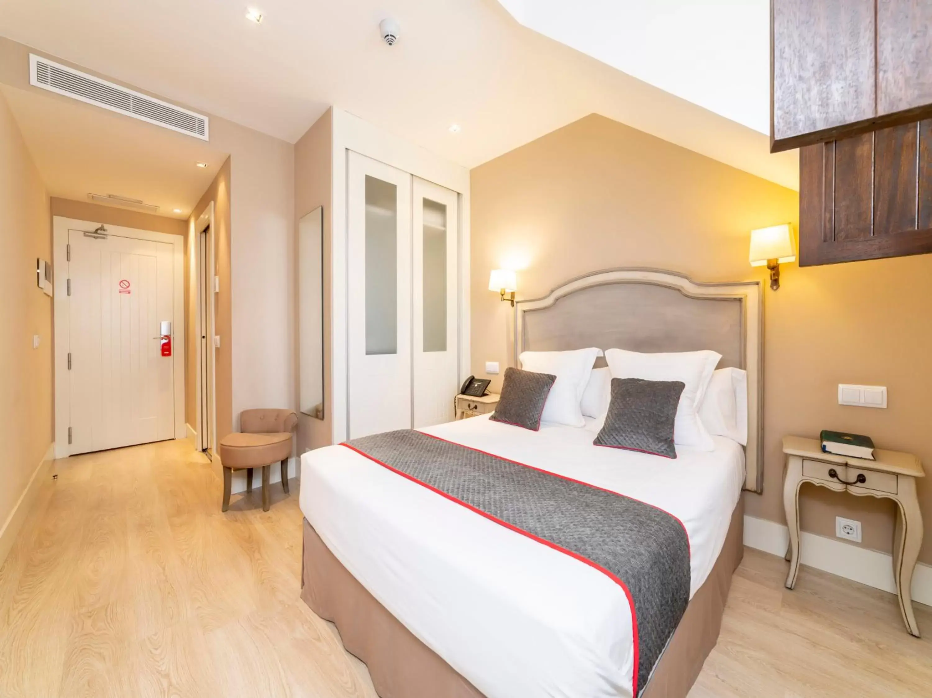 Double Room - single occupancy in Hotel Altora Double Room - single occupancy in Hotel Altora