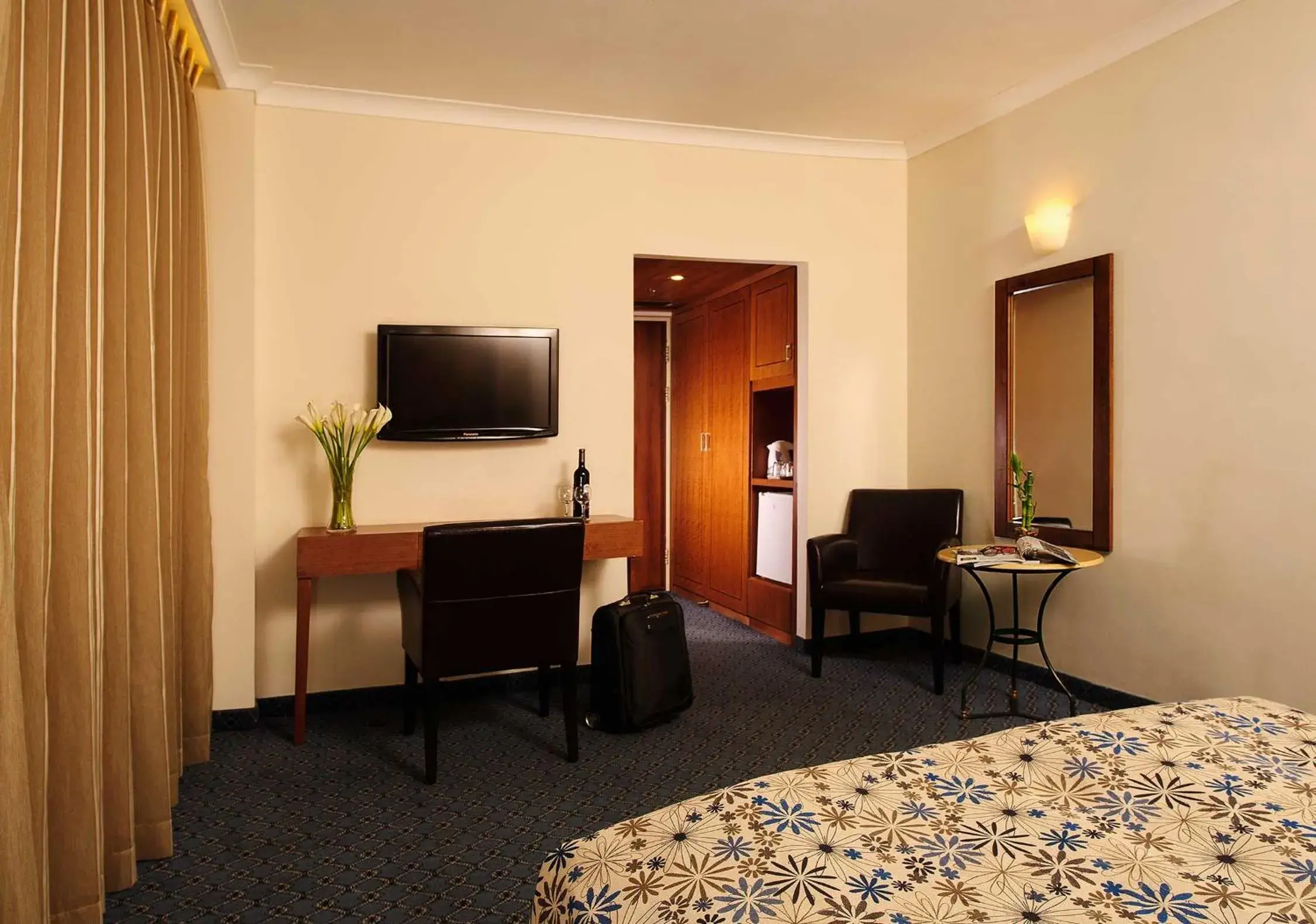 Family Room in Caesar Premier Jerusalem Hotel Family Room in Caesar Premier Jerusalem Hotel