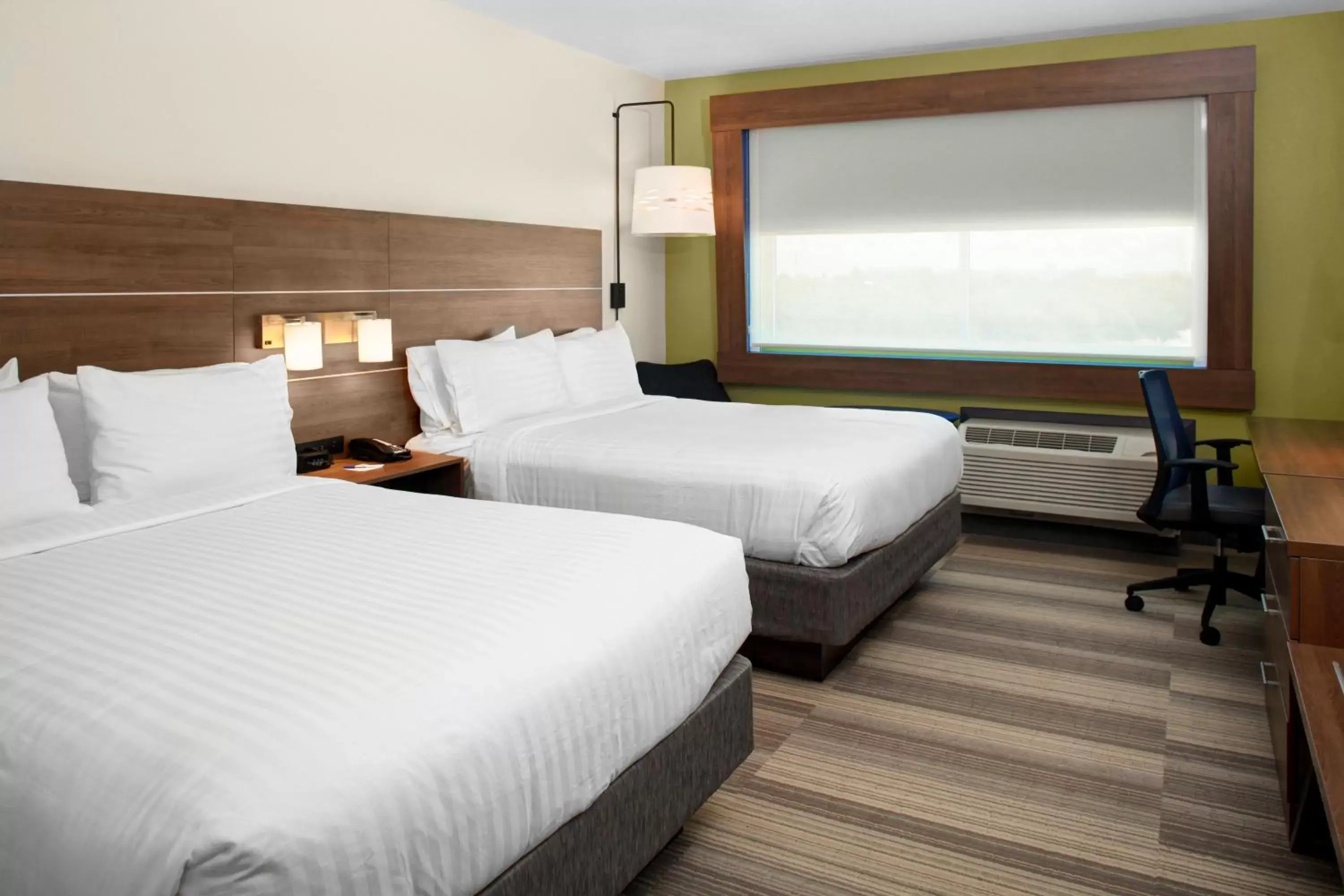 Standard Room with Two Queen Beds in Holiday Inn Express & Suites - Houston NW - Cypress Grand Pky by IHG Standard Room with Two Queen Beds in Holiday Inn Express & Suites - Houston NW - Cypress Grand Pky by IHG
