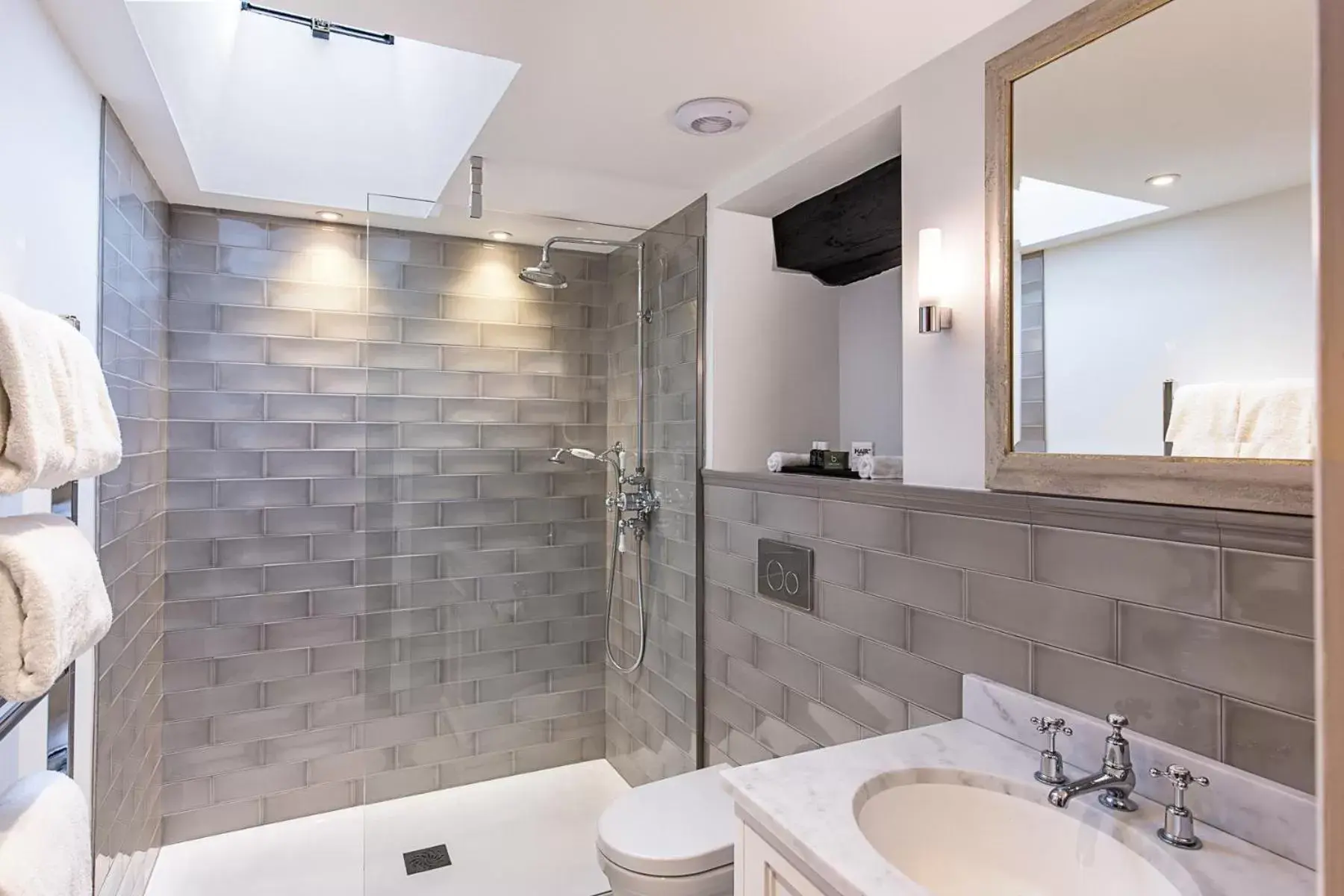 Superior Double or Twin Room in The Castle Inn Superior Double or Twin Room in The Castle Inn