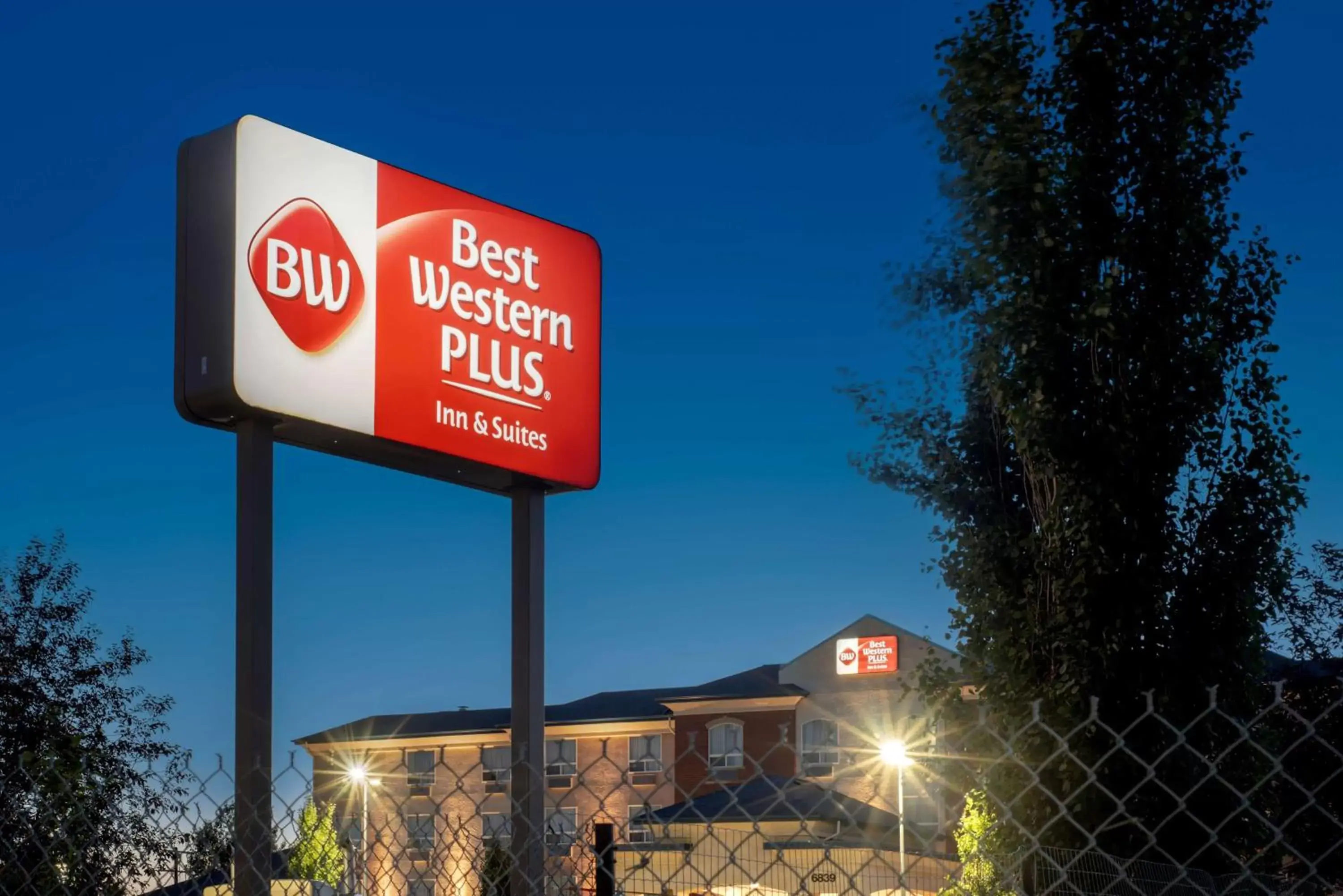 Best Western Plus Red Deer Inn & Suite Best Western Plus Red Deer Inn & Suite