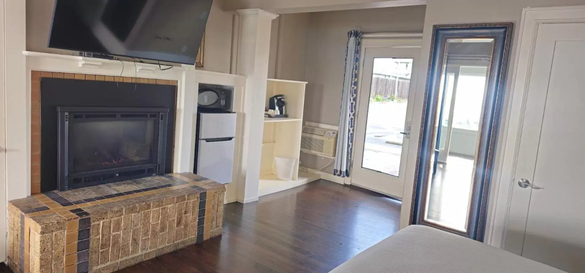 Double Room with Sea View in Casablanca Inn on The Beach Double Room with Sea View in Casablanca Inn on The Beach