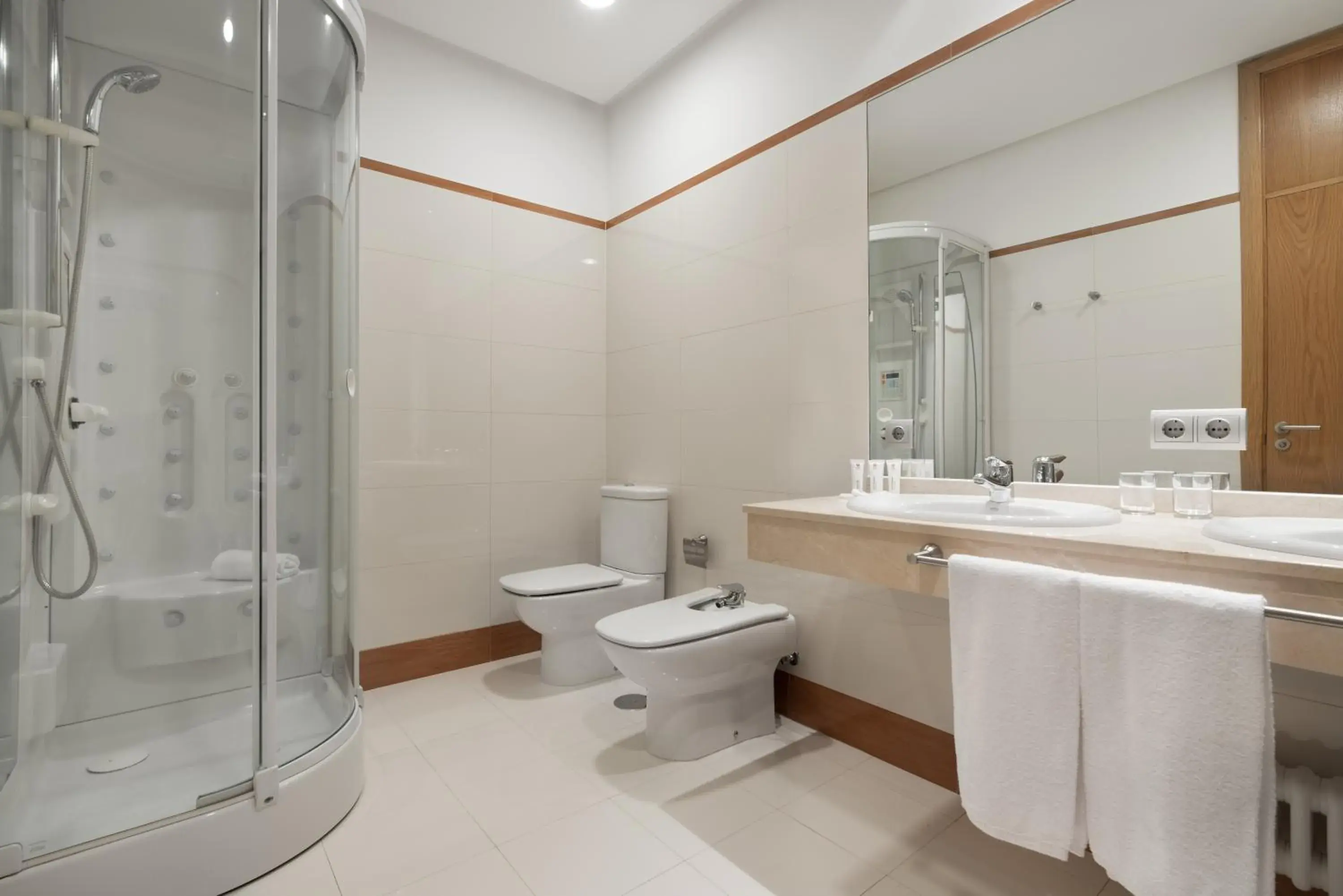 Junior Suite with Terrace in Exe Vía Argentum Junior Suite with Terrace in Exe Vía Argentum