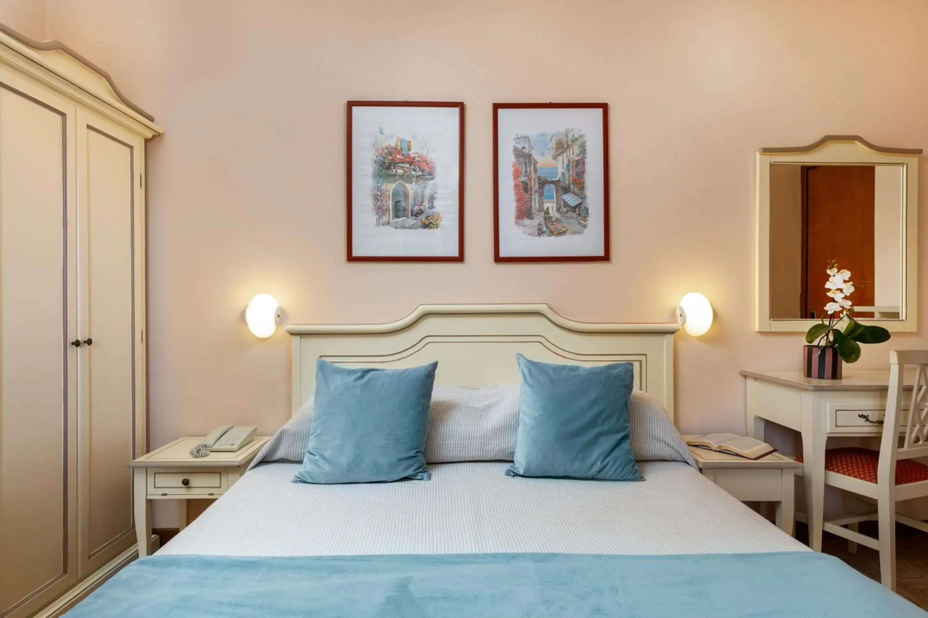 Classic Double Room in La Quiete Park Hotel Classic Double Room in La Quiete Park Hotel